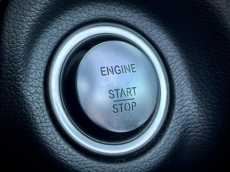 Mercedes-Benz SLK 350 AMG / Harman Kardon / Pano / Airscarf / Keyless go — photo 18