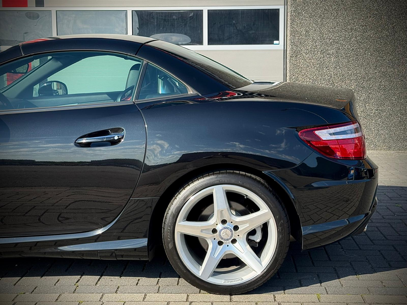 Mercedes-Benz SLK 350 AMG / Harman Kardon / Pano / Airscarf / Keyless go — photo 7