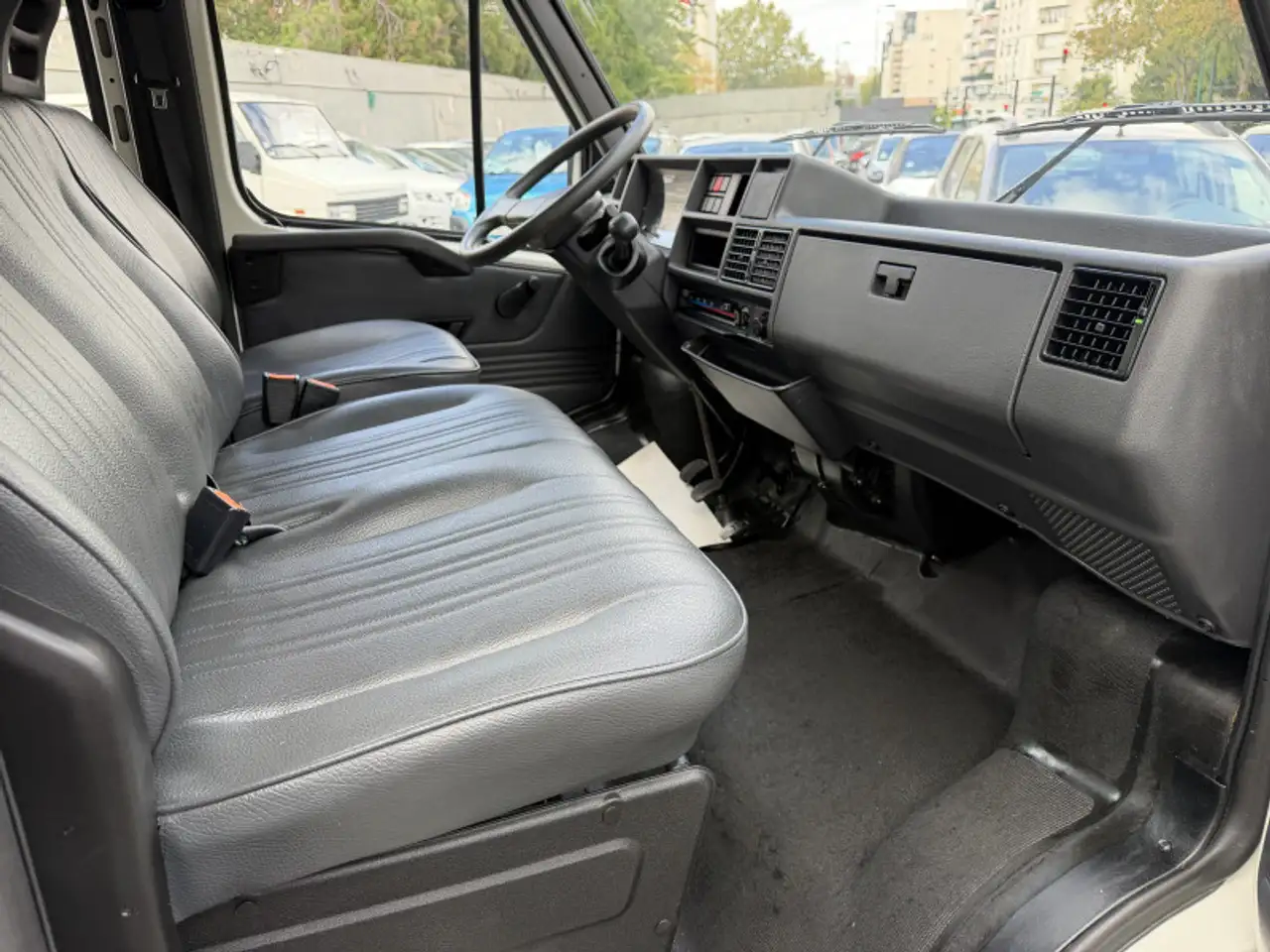 Peugeot J5 1.8 66 CV ESSENCE 9 PLACES 1ERE MAIN, foto 10