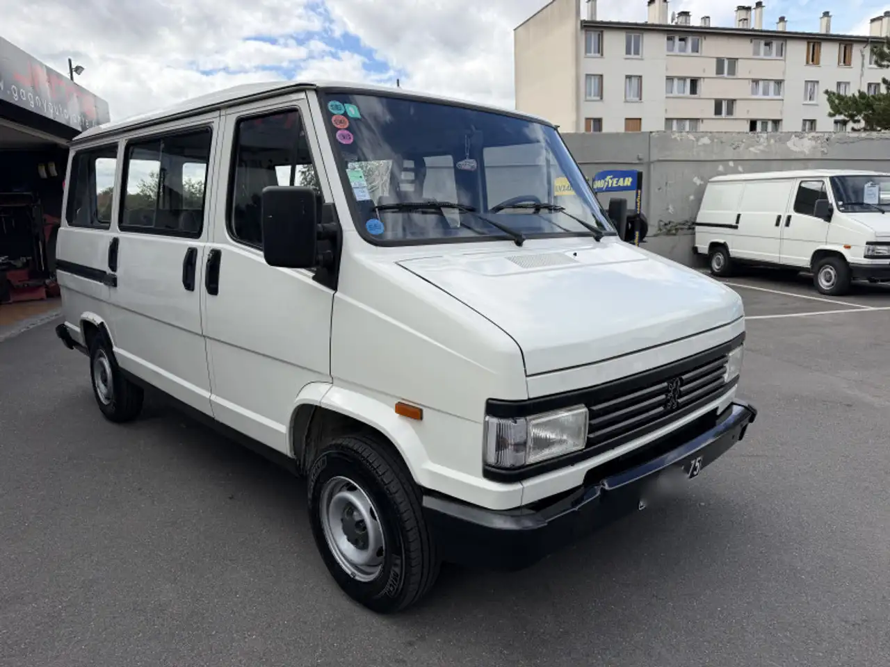 Peugeot J5 1.8 66 CV ESSENCE 9 PLACES 1ERE MAIN, foto 2