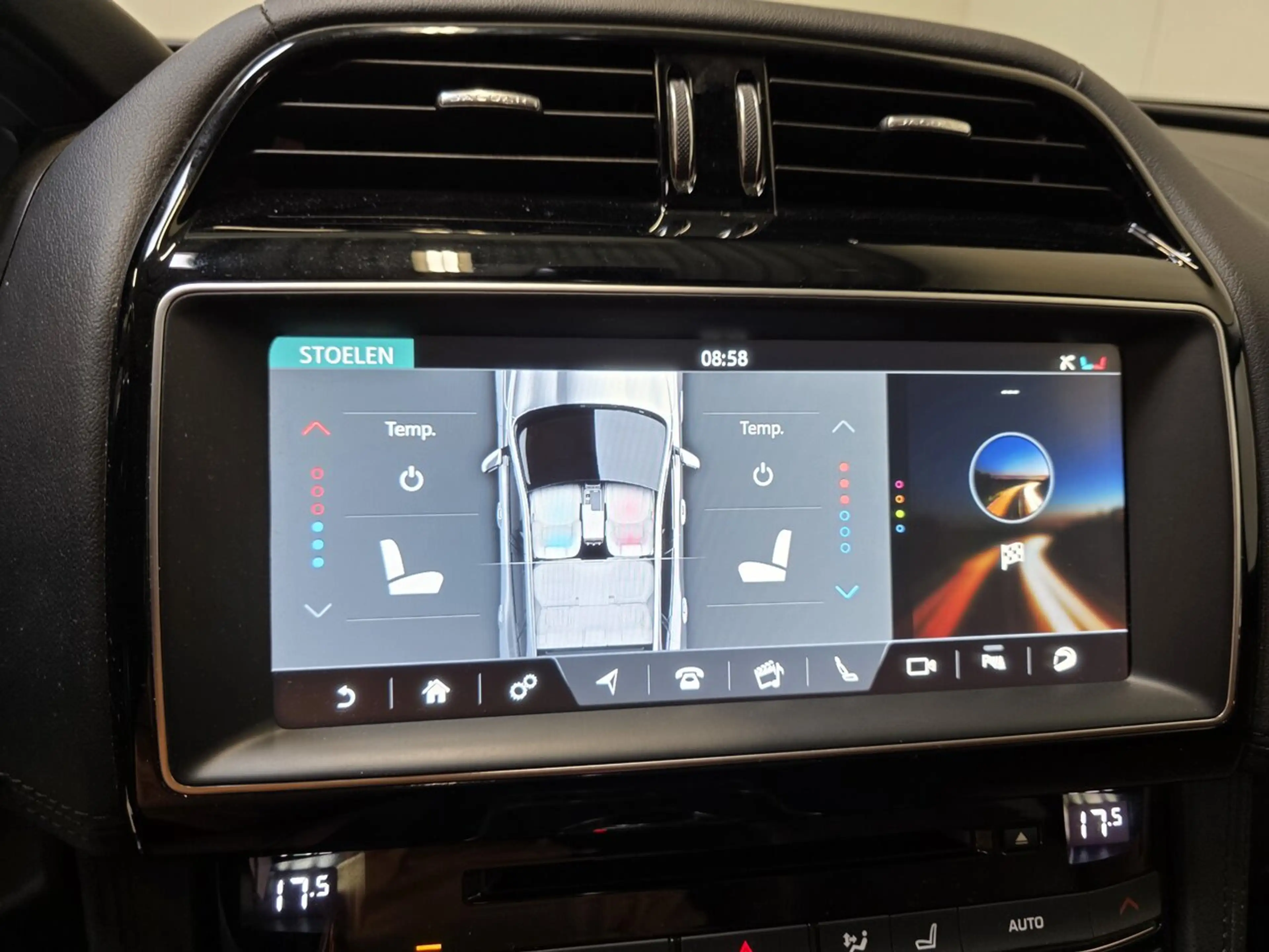 Jaguar F-Pace 2.0d AWD Autom. - GPS - Topstaat! 1Ste Eig! — photo 23