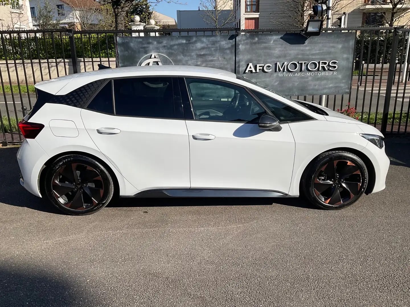 CUPRA Born Born V SPORT 204 CH Bílá - 2