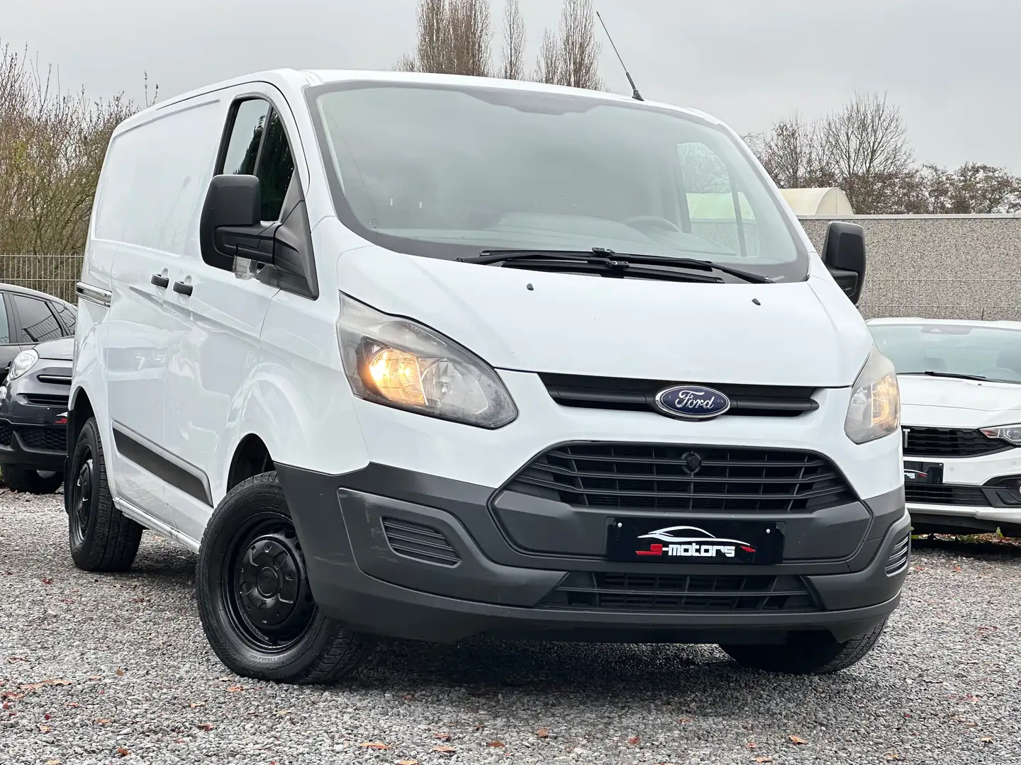 Ford Transit Custom 2.2 TDCi • PRIX 7842€ HTVA Wit - 1
