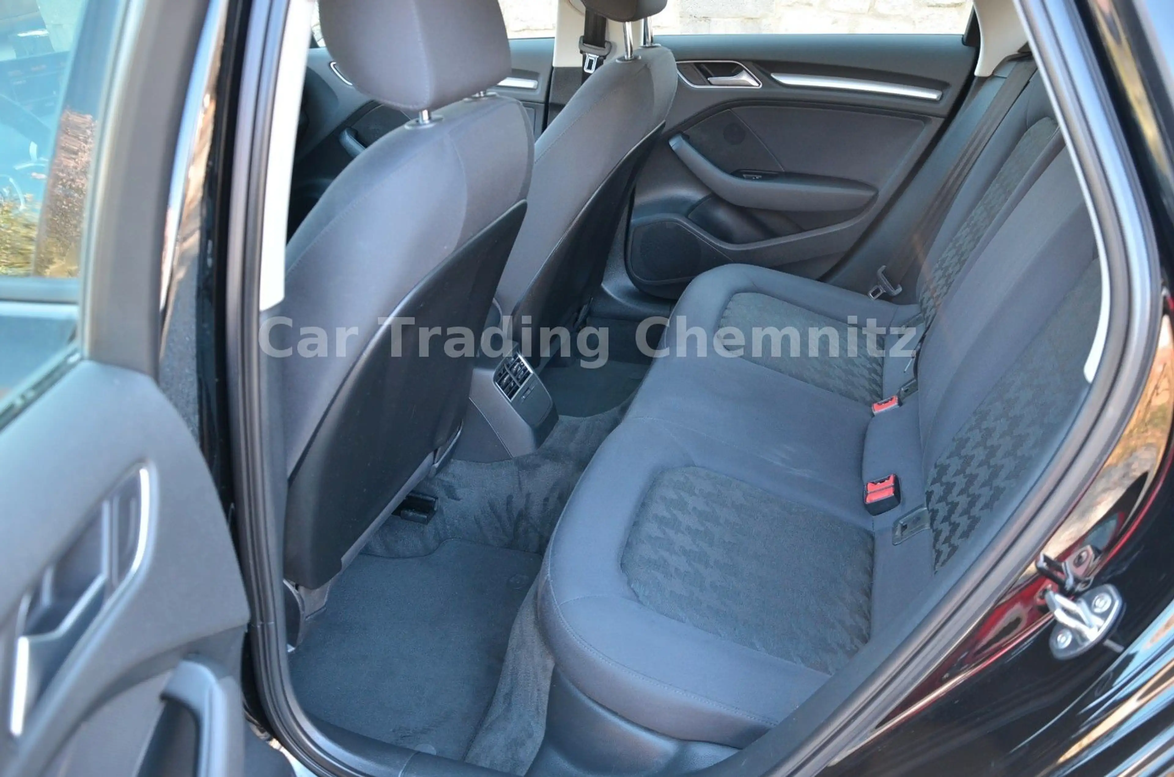 Audi A3 Sportback 1.4 TFSI Bi-Xenon Klimaautomatik — photo 12