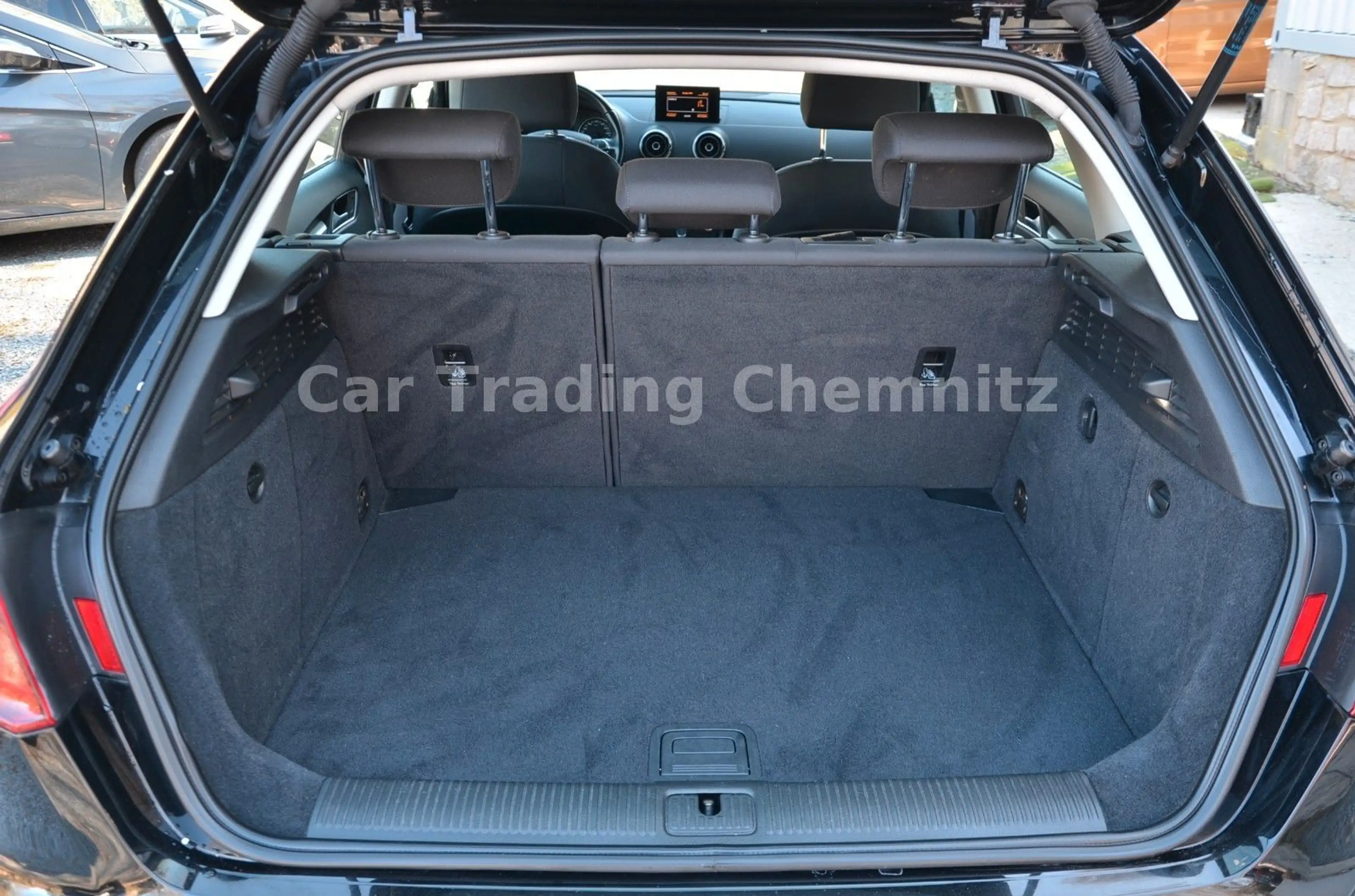 Audi A3 Sportback 1.4 TFSI Bi-Xenon Klimaautomatik — photo 14