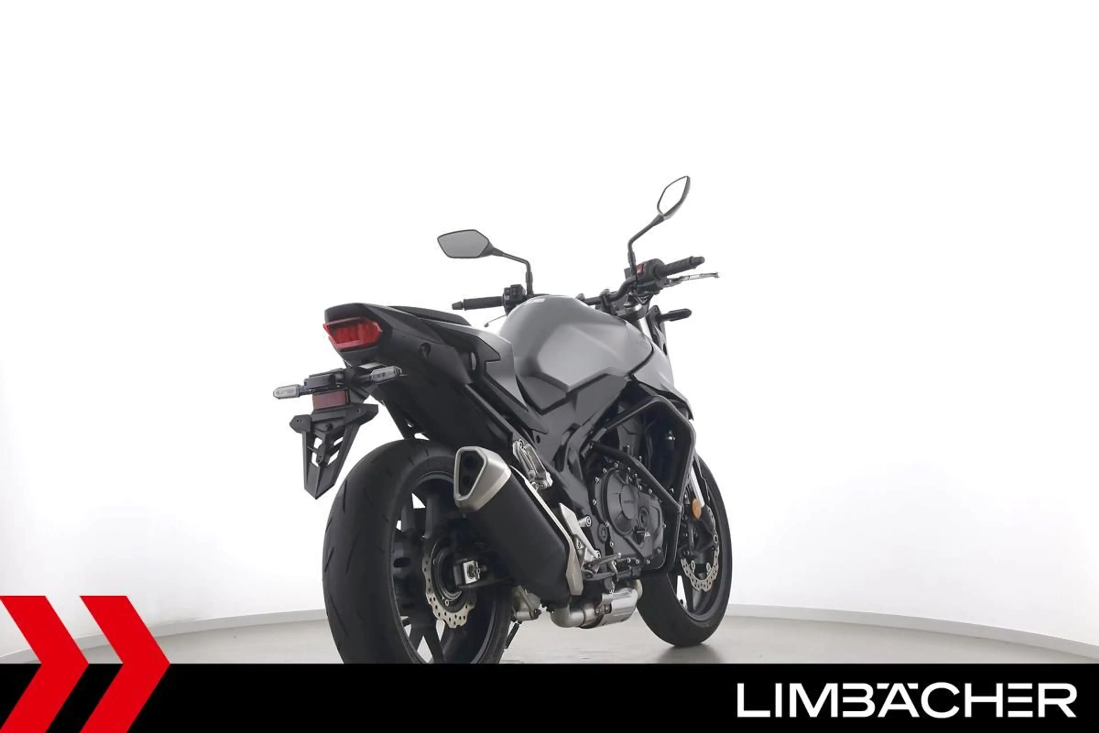 Honda CB 750 HORNET - TC, Fahrmodi, EB, Sturzbügel — photo 8