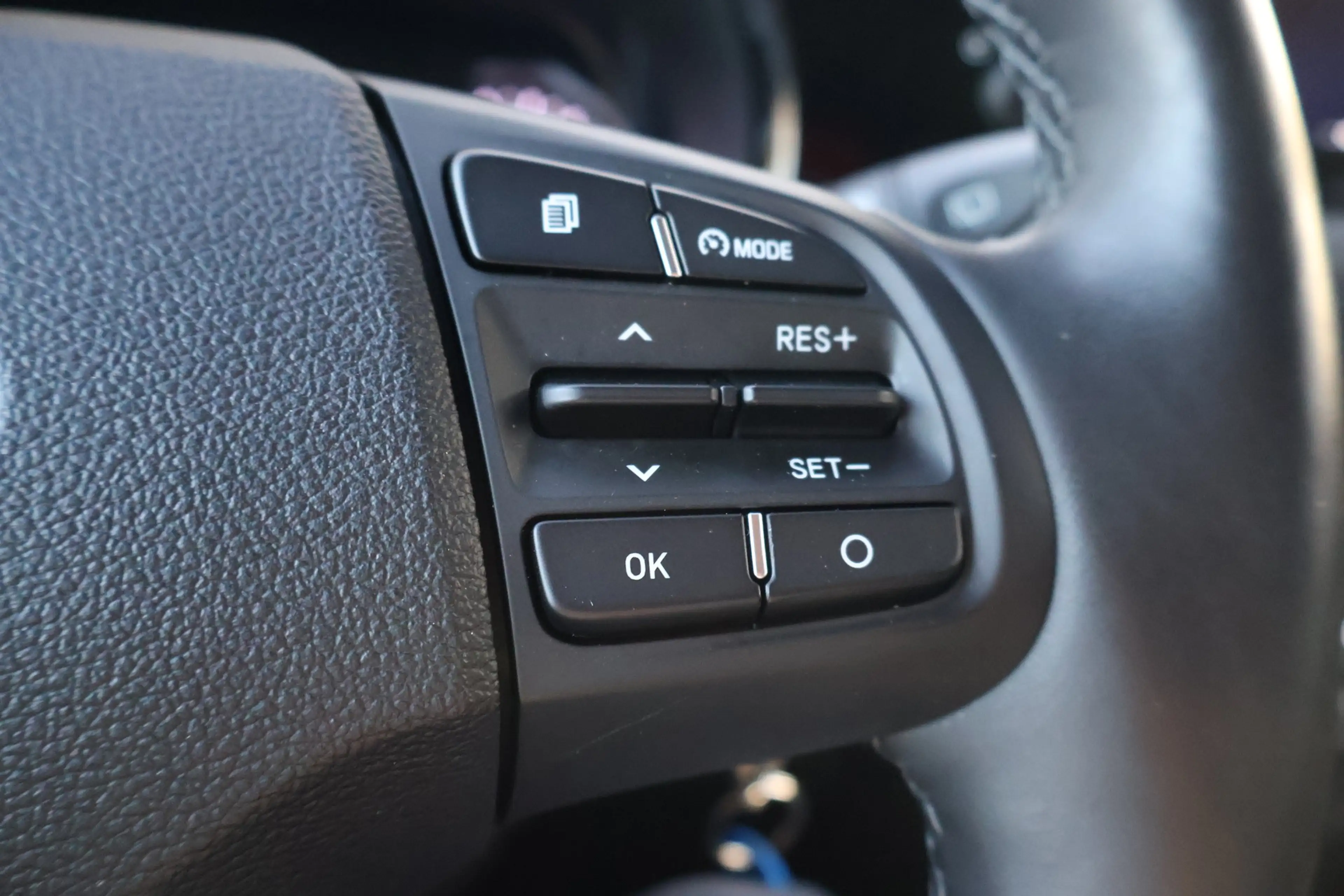 Hyundai i10 1.0 Trend Navi ACC DAB Tempomat Kamera Klima — photo 23