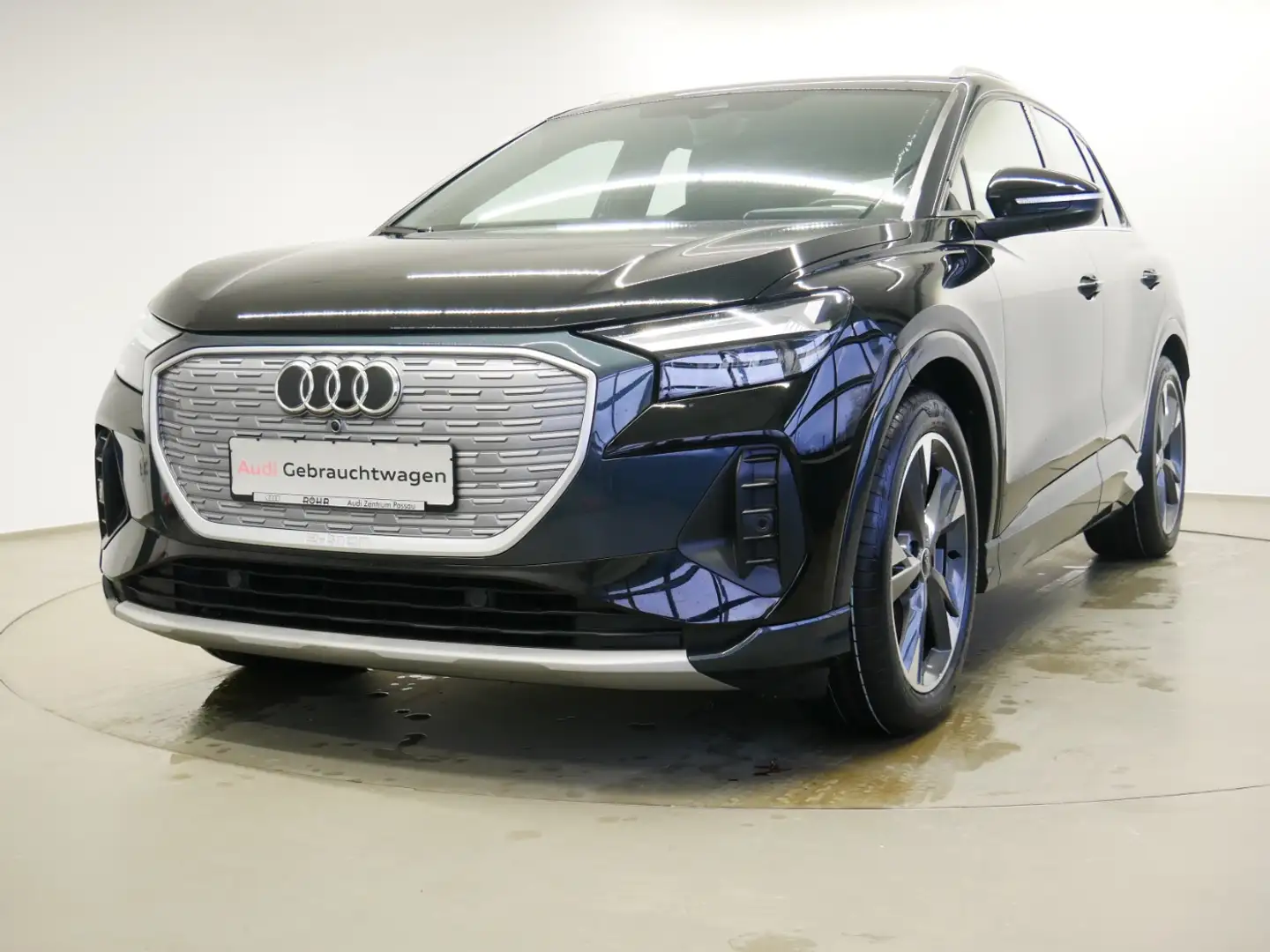 Audi Q4 e-tron Q4 40 e-tron LED PDC+ GRA DAB Schwarz - 2