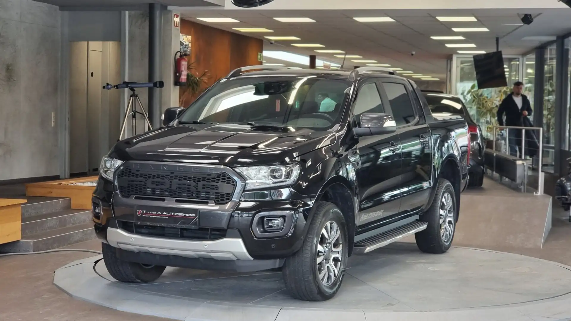 Ford Ranger Wildtrak 4x4 2,0 Doppelkabine Aut. *AHK*18Zoll*Kam Schwarz - 1