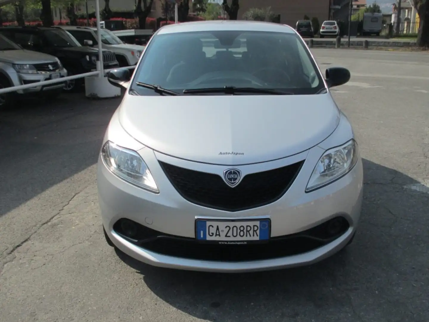 Lancia Ypsilon 1.2 69 CV 5 porte S&S GOLD Zilver - 2