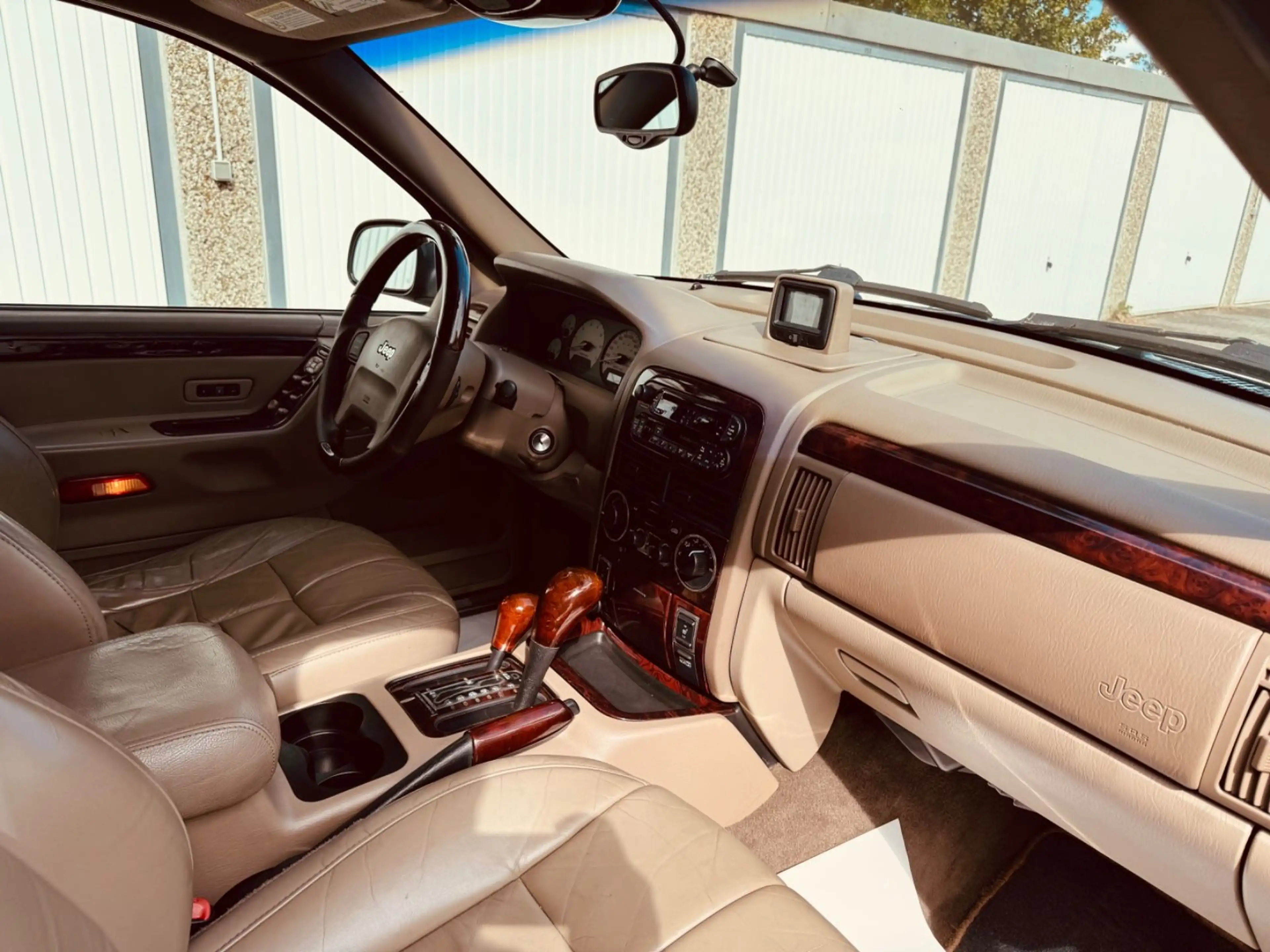 Jeep Grand Cherokee Limited 4.7 V8 Autom. — photo 14