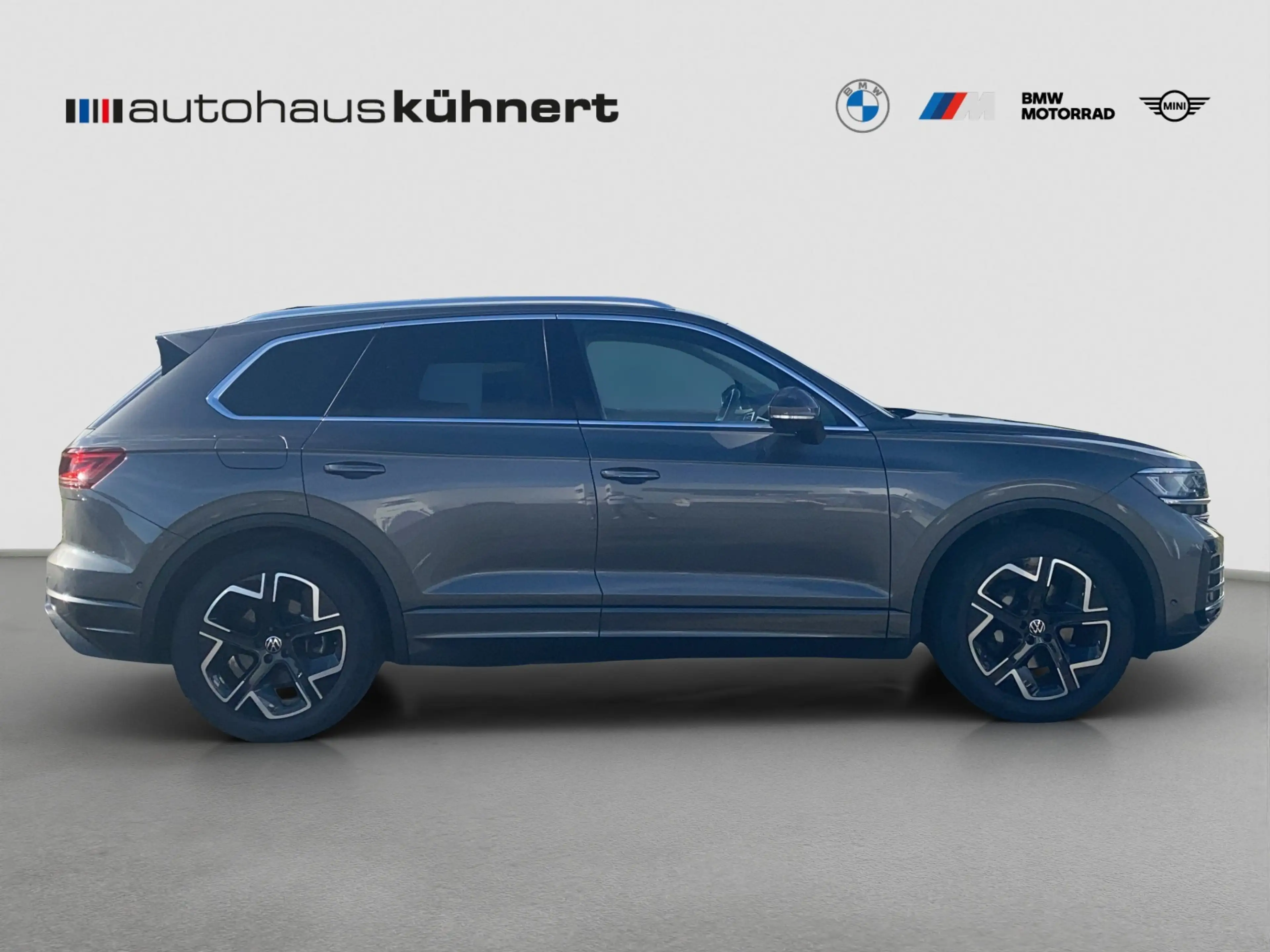 Volkswagen Touareg 3.0 V6 TDI 4Motion W Elegance ACC PanoSD — photo 7