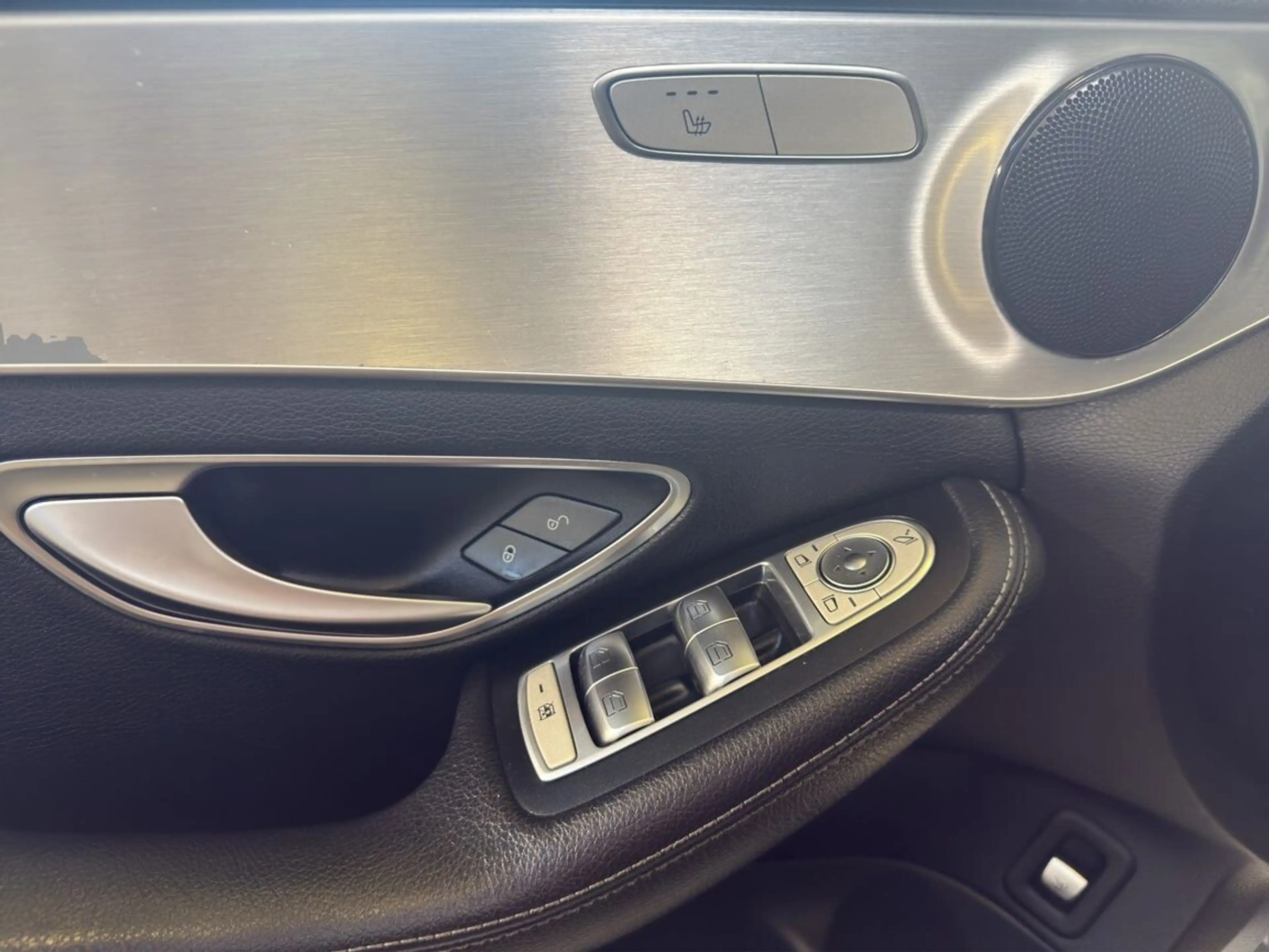 Mercedes-Benz C 350 e T Avantgarde Aut.*KAMERA*NAVI*MOD2017 — photo 15