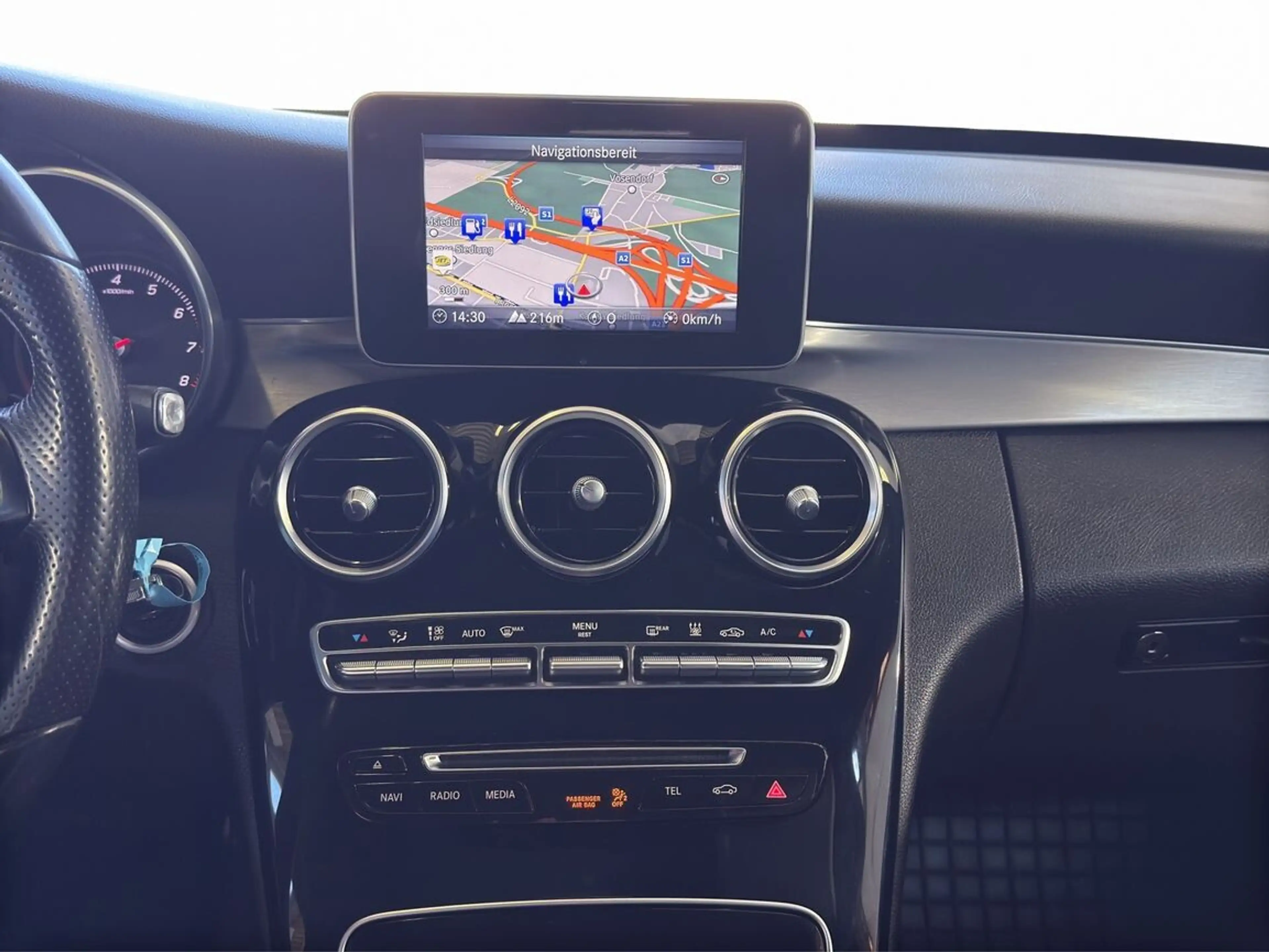 Mercedes-Benz C 350 e T Avantgarde Aut.*KAMERA*NAVI*MOD2017 — photo 10