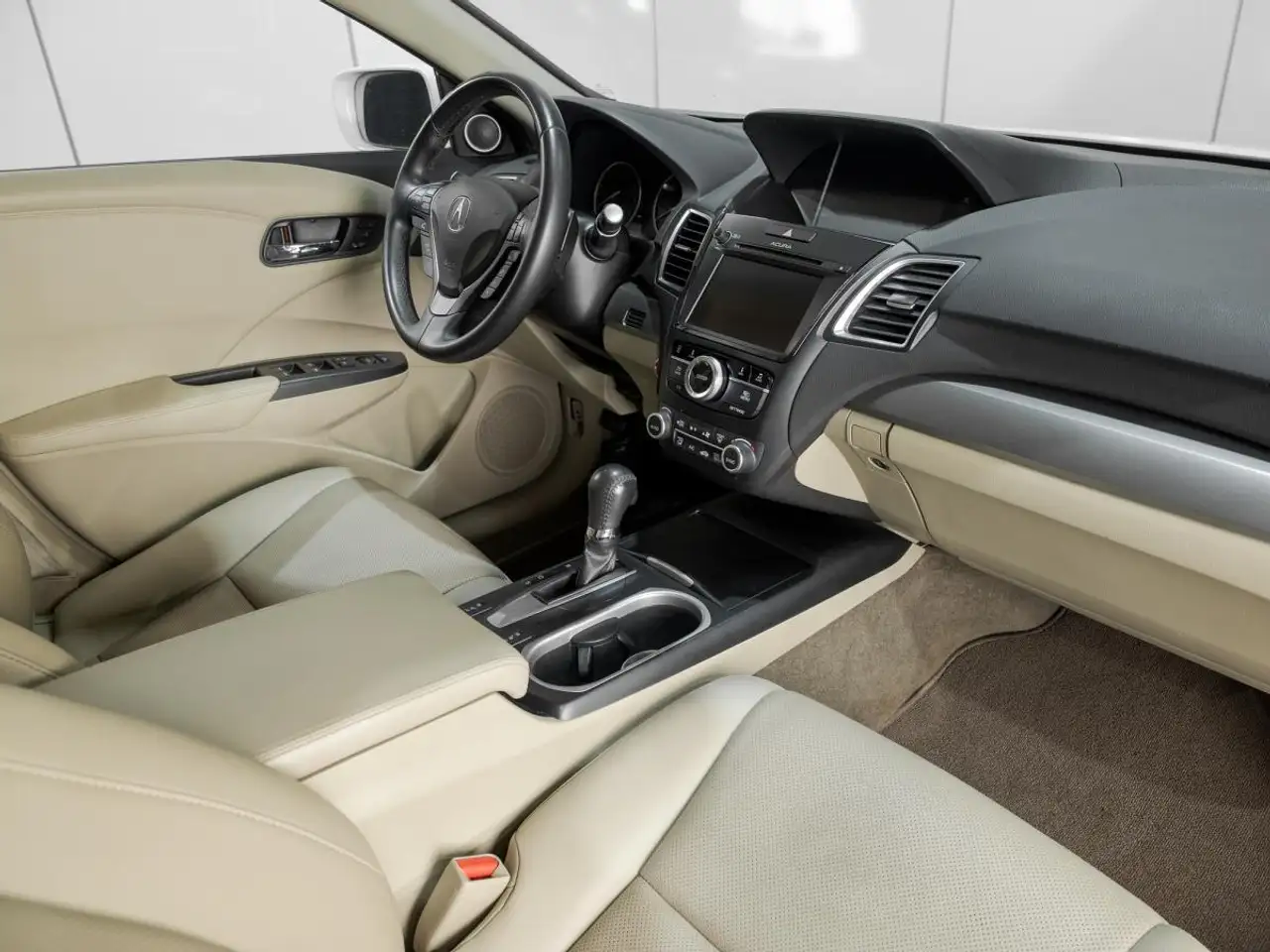 Acura RDX снимка Acura RDX