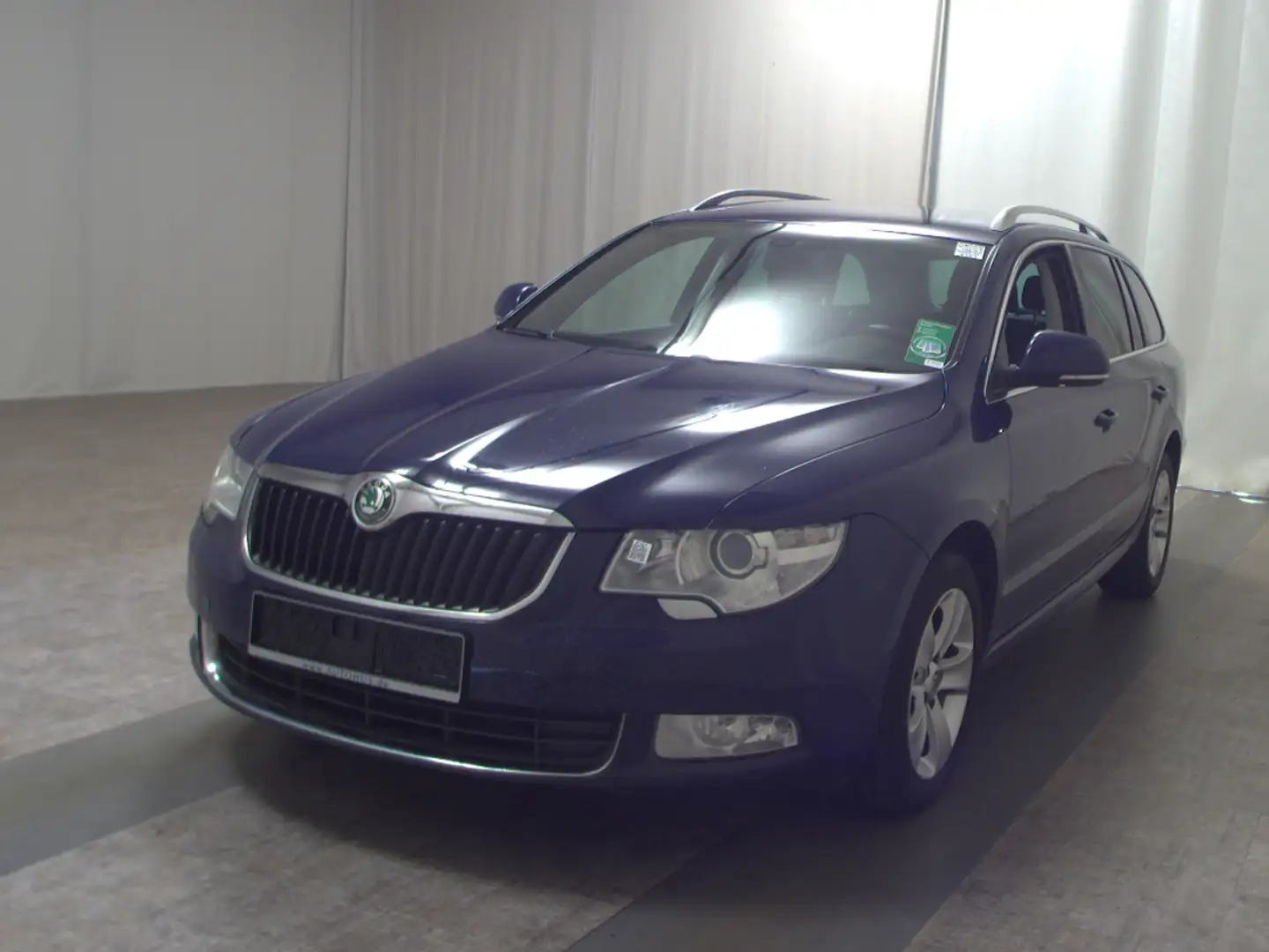 Skoda Superb Kombi 2.0 TDI Ambition Navi Xenon Ahk Albastru - 2