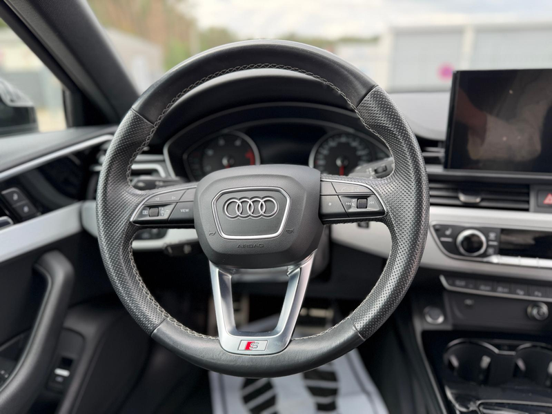 Audi A4 Avant 40 TDI S line/Kamera/Sportsitze/LED — photo 11