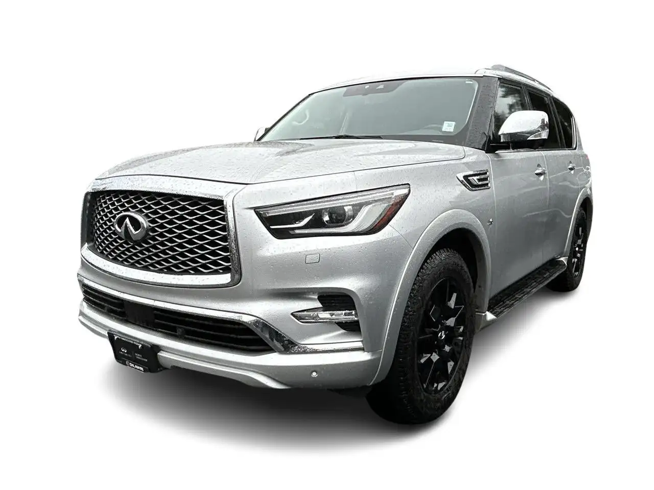 Infiniti QX80 снимка Infiniti QX80