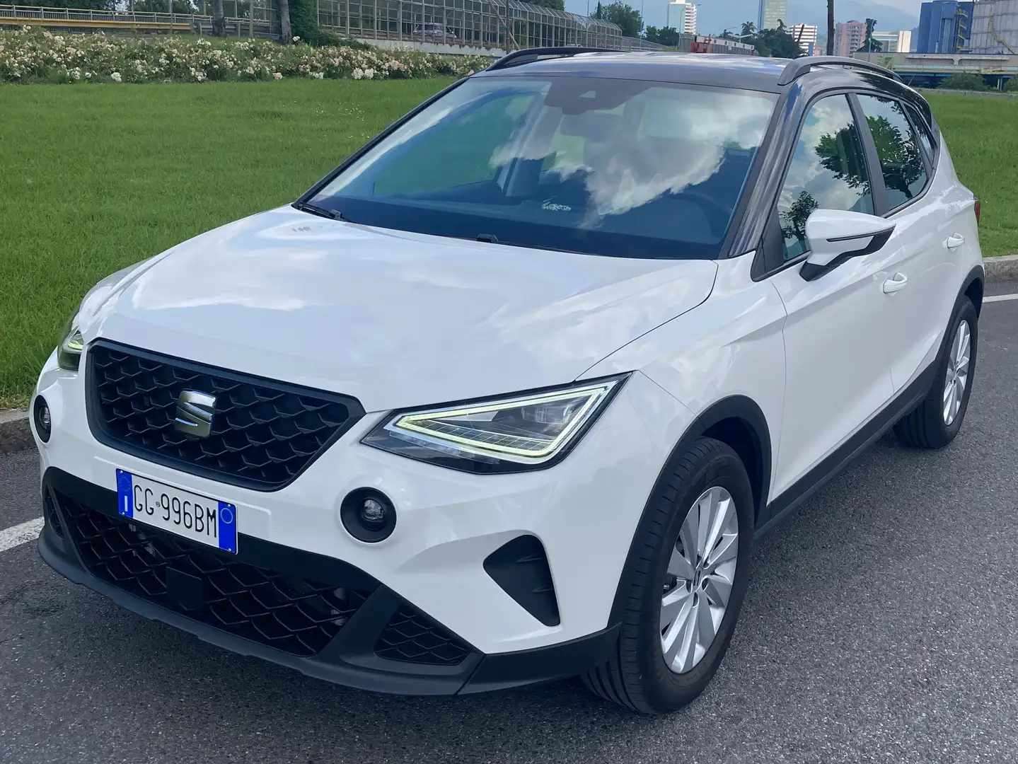 SEAT Arona Arona 2022 1.0 tgi Style 90cv Bianco - 1
