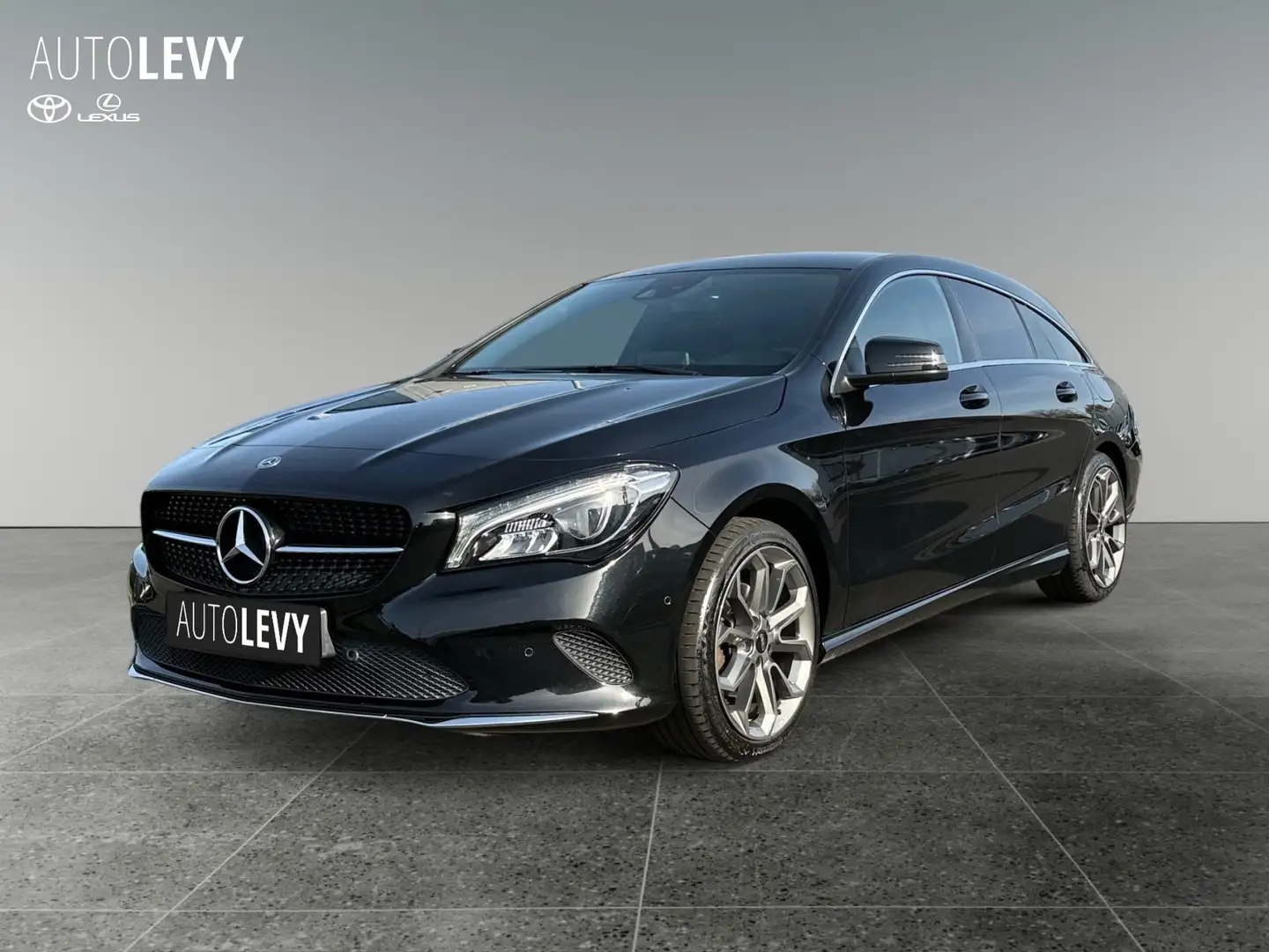 Mercedes-Benz CLA 180 Shooting Break *NAVI*LED*SHZ*PDC* Zwart - 2