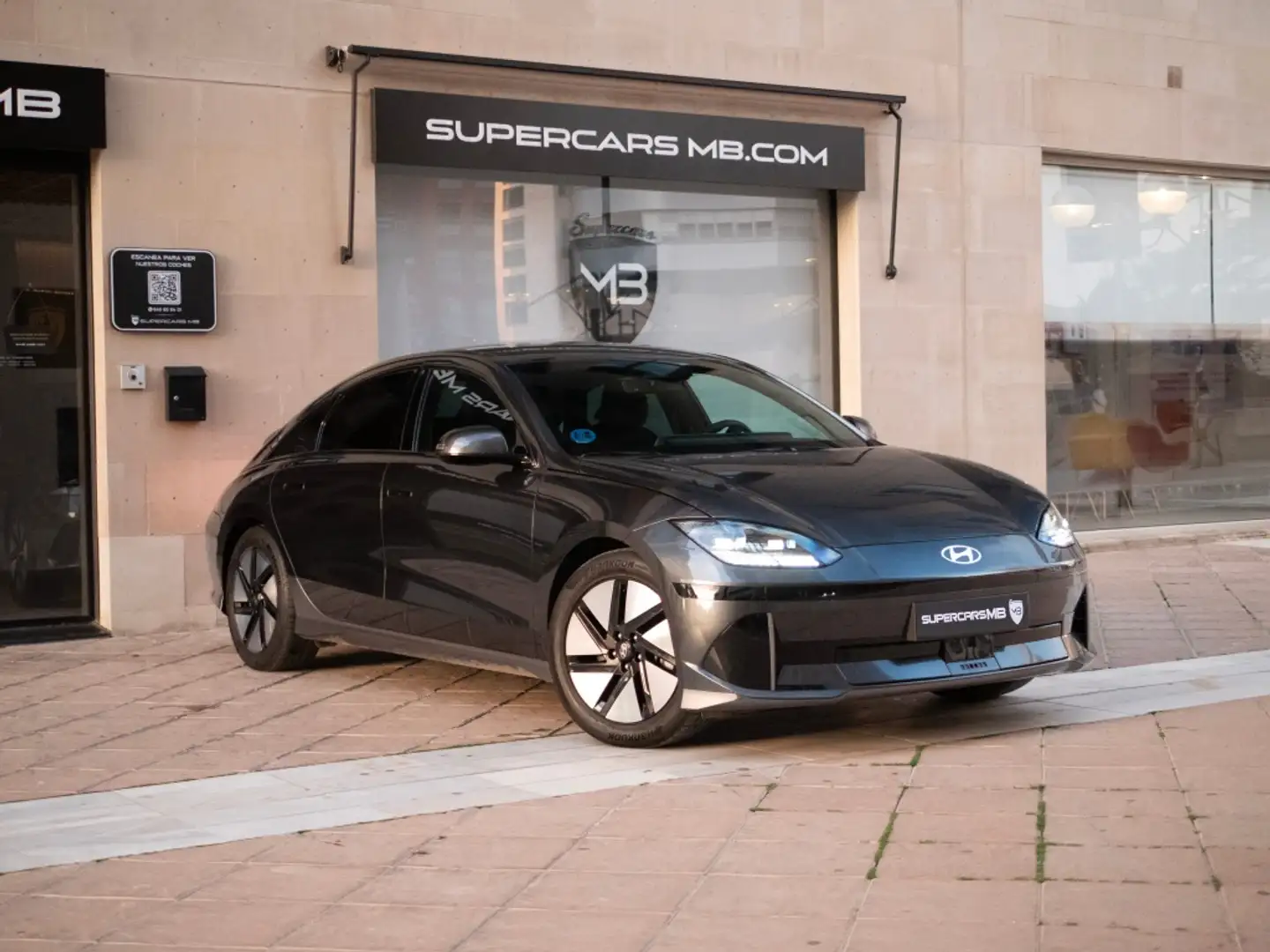 Hyundai IONIQ 6 168Kw Star RWD Grau - 1