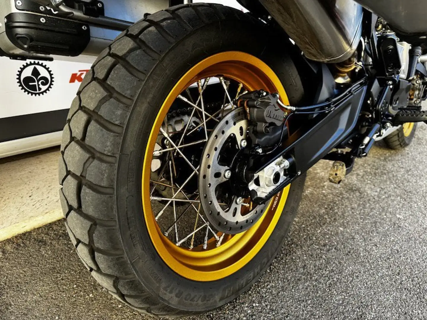 CFMOTO 800 MT Explore - 2