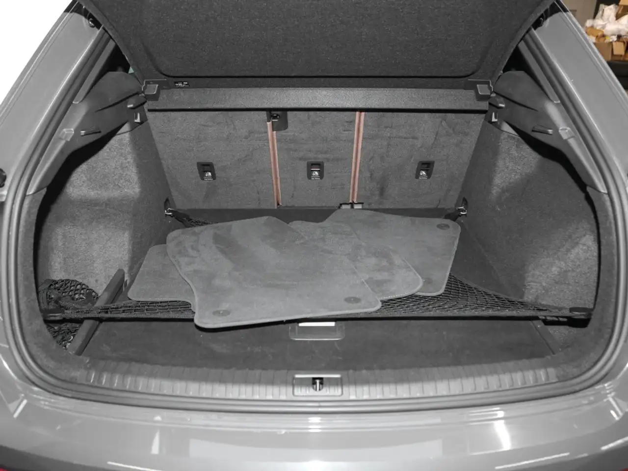 Audi Q3 photo Audi Q3