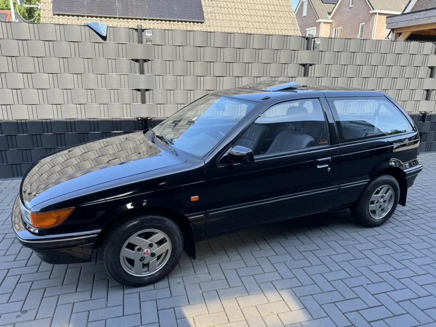 Mitsubishi Colt 1.3 GL EXE| UNIEK MOOI| 121DKM NAP| OLDTIMER| LM Schwarz - 2
