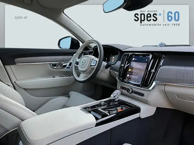 Volvo S90 T8 AWD Ultimate Dark Ansicht 7