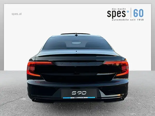 Volvo S90 T8 AWD Ultimate Dark Ansicht 4