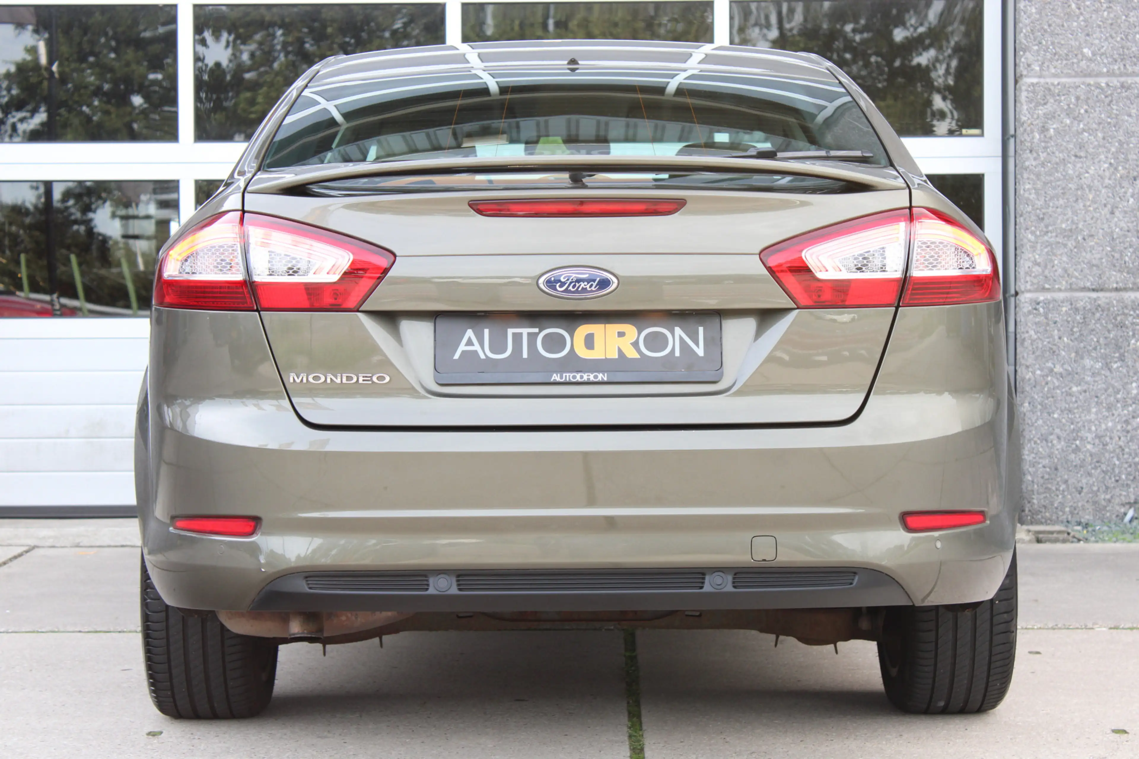 Ford Mondeo 1.6 Ecoboost 161 Pk Titanium HB Dealer Onderhouden — photo 14
