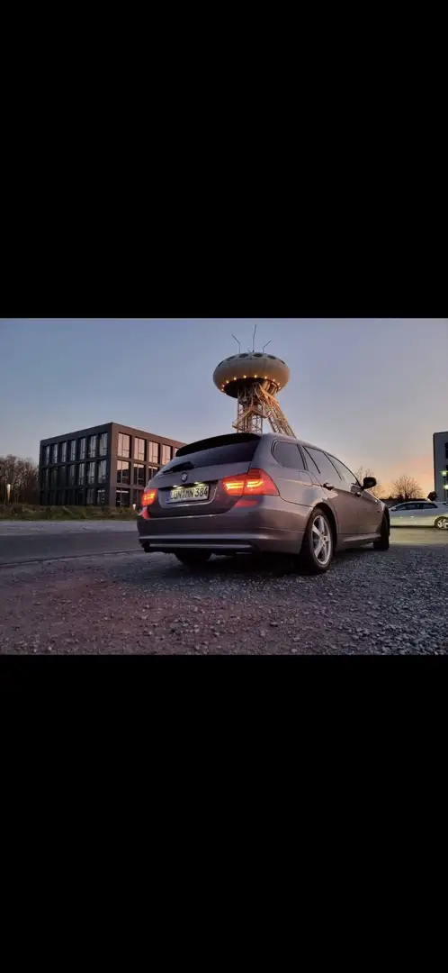 BMW 318 318i Touring Aut. Edition Exclusive - 2