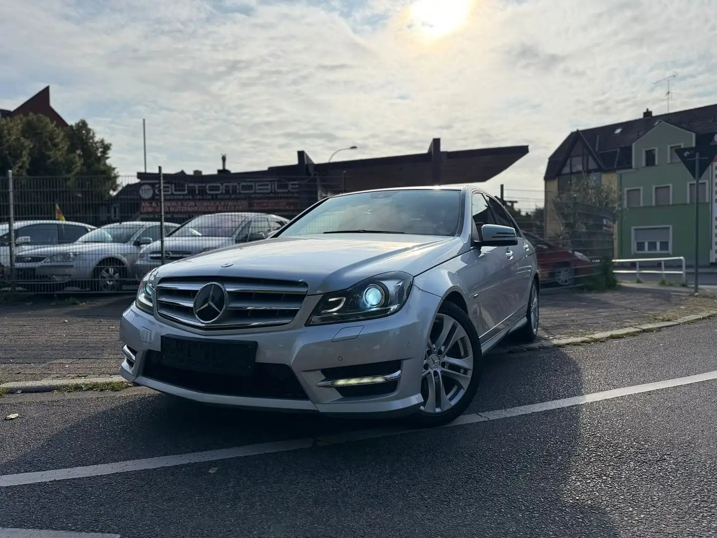 Mercedes-Benz C 350 AMG(BlueEFFICIENCY) 7G-TRONIC Avantgarde*Xenon* Plateado - 1