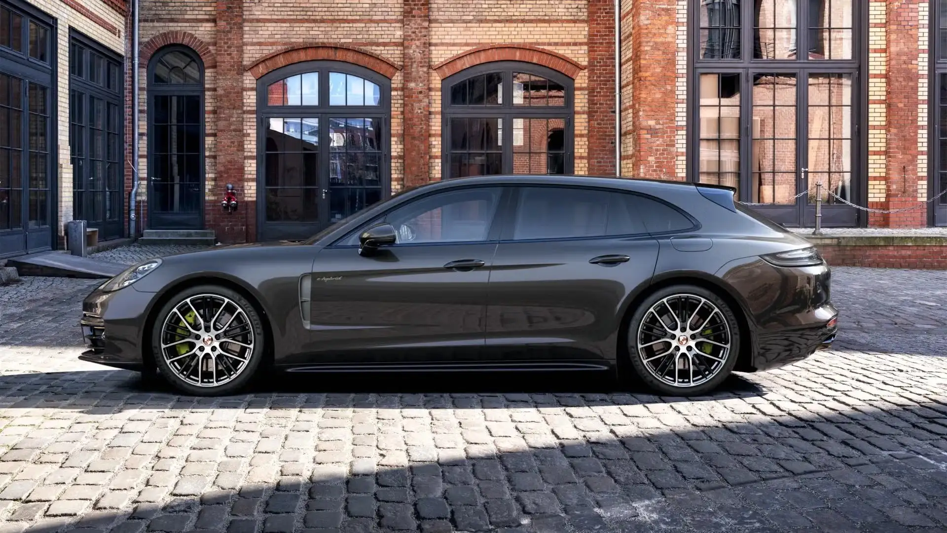 Porsche Panamera Sport Turismo Hybrid Platinum Ed.-Iva esposta-FULL Grau - 2