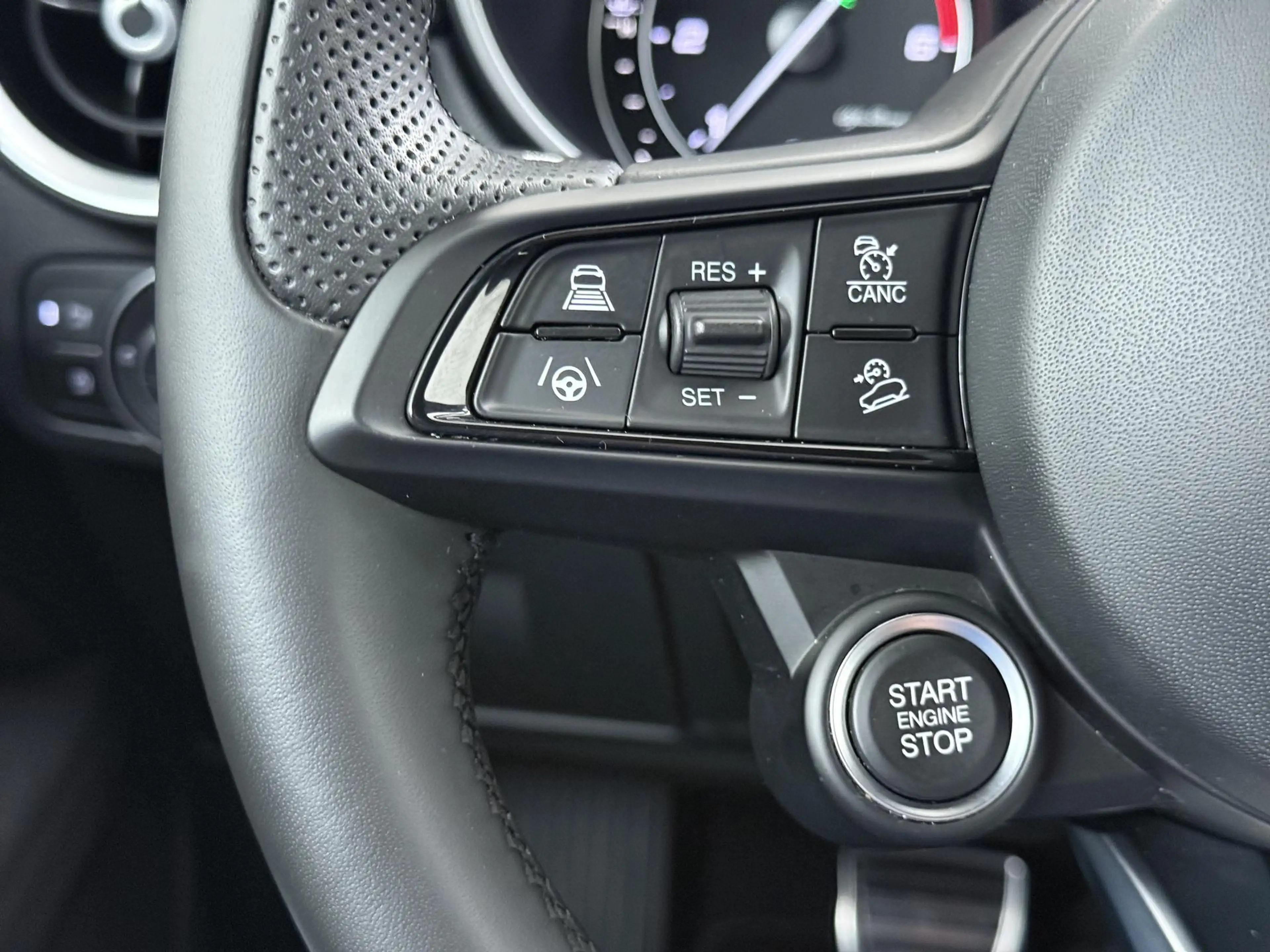 Alfa Romeo Stelvio 2.2 JTD AWD Veloce Automaat | VAN: € 34.900- VOOR: — photo 31