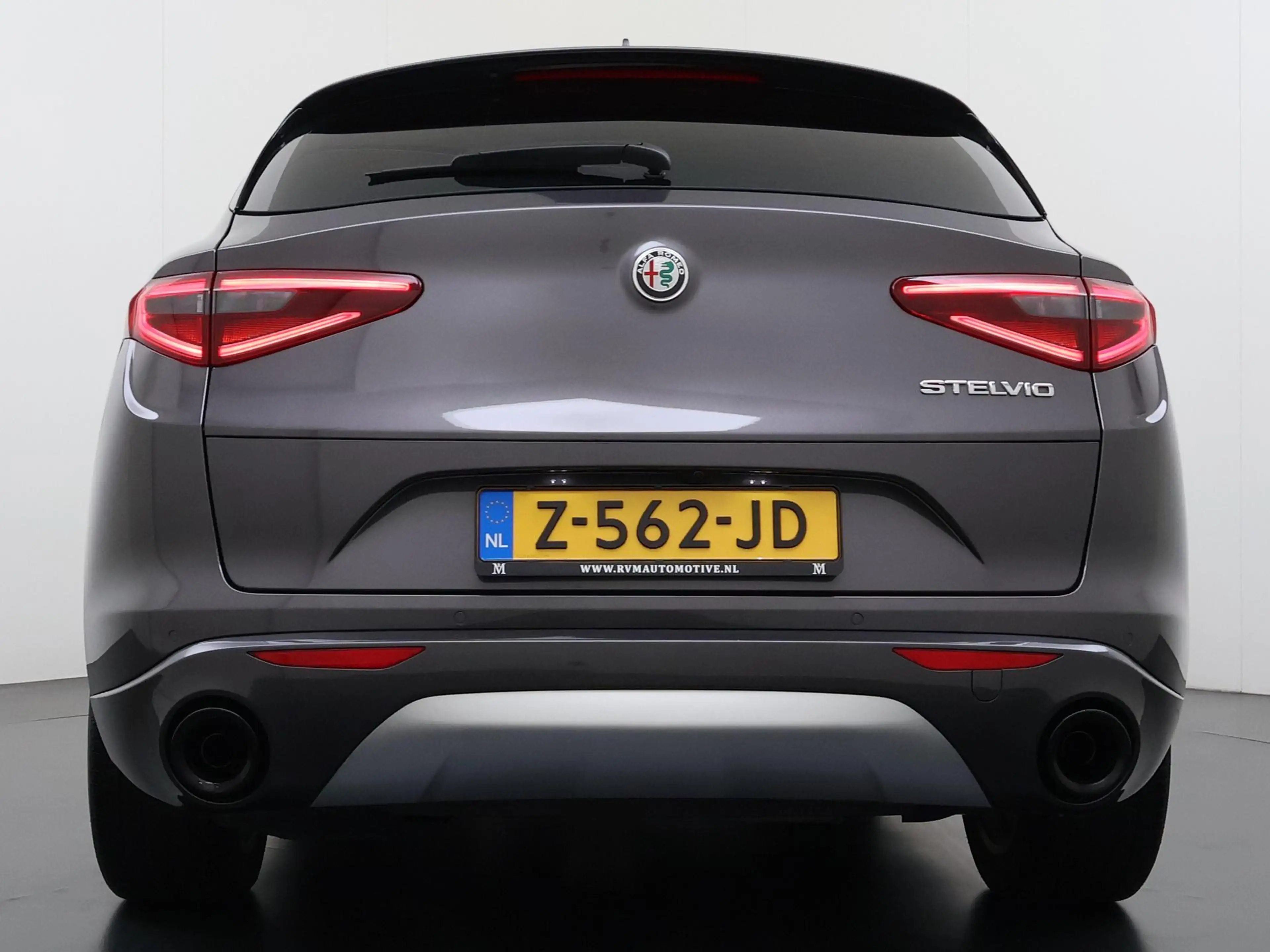 Alfa Romeo Stelvio 2.2 JTD AWD Veloce Automaat | VAN: € 34.900- VOOR: — photo 7