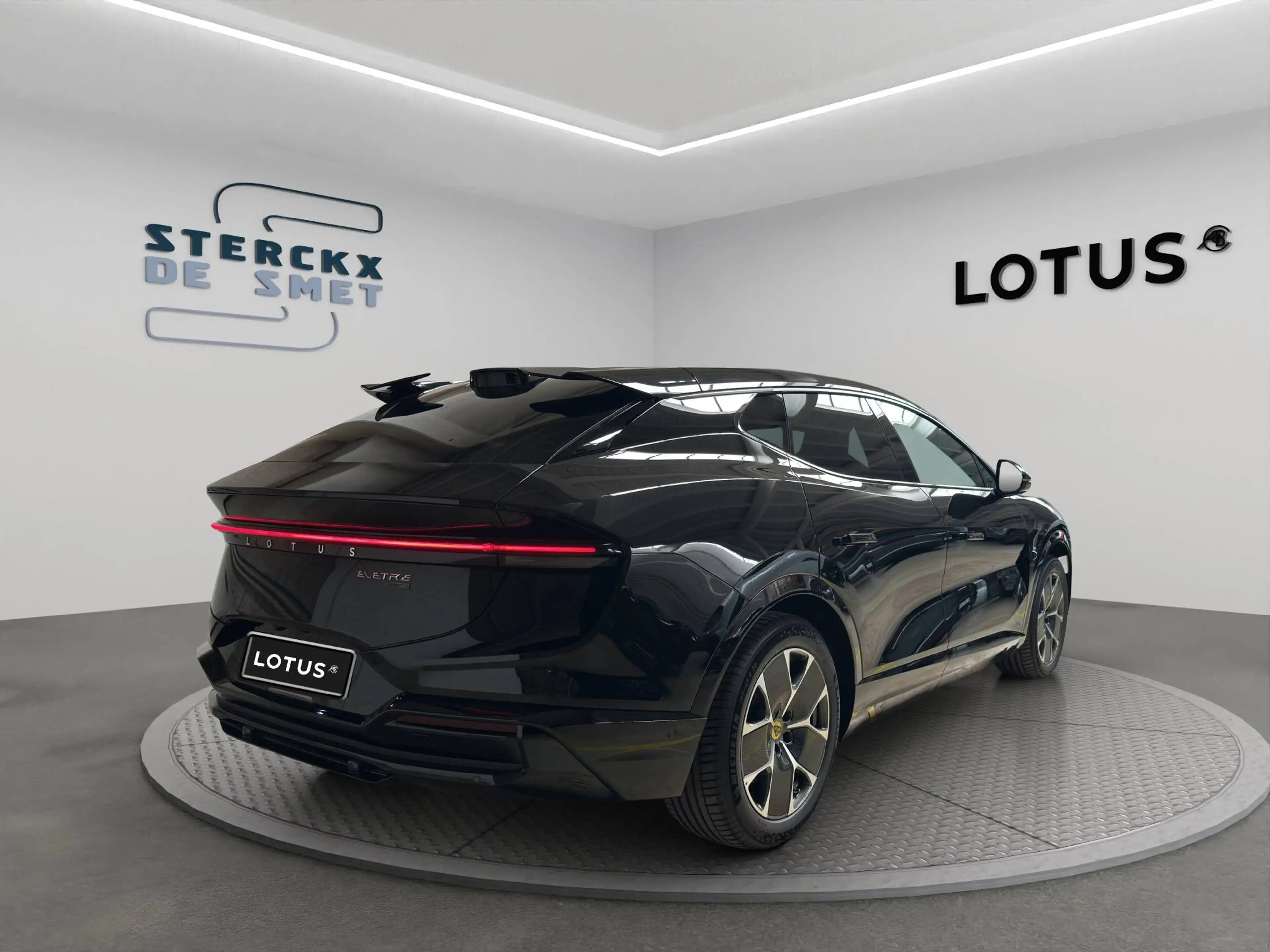 Lotus Eletre 600 NEW STOCK — photo 6