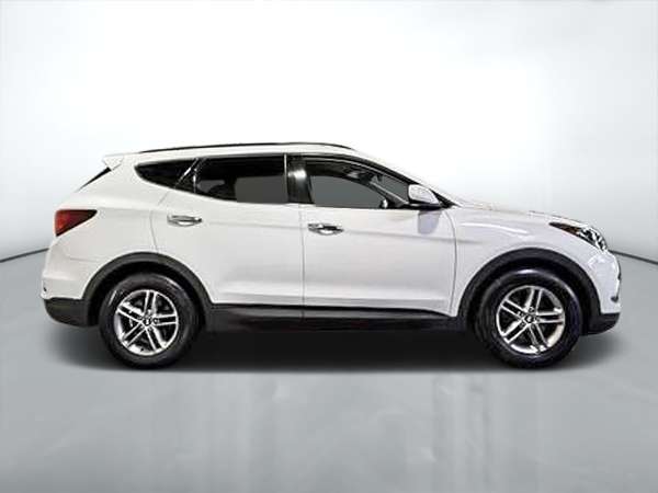 2018 Hyundai Santa Fe Base — снимка 1