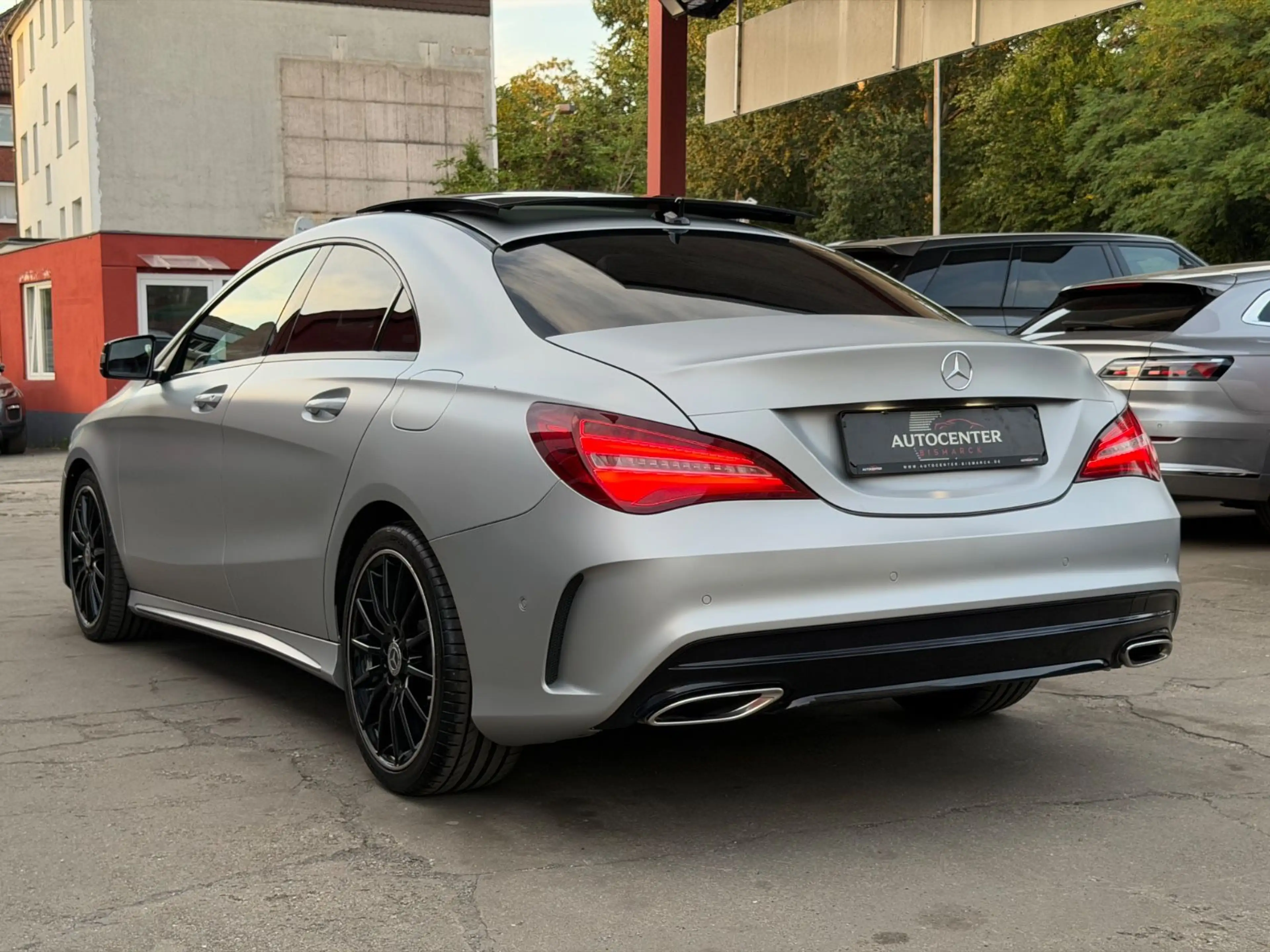 Mercedes-Benz CLA 220 d AMG-LINE/PANORAMA/LED/NAVI/AMBIENTE — photo 5