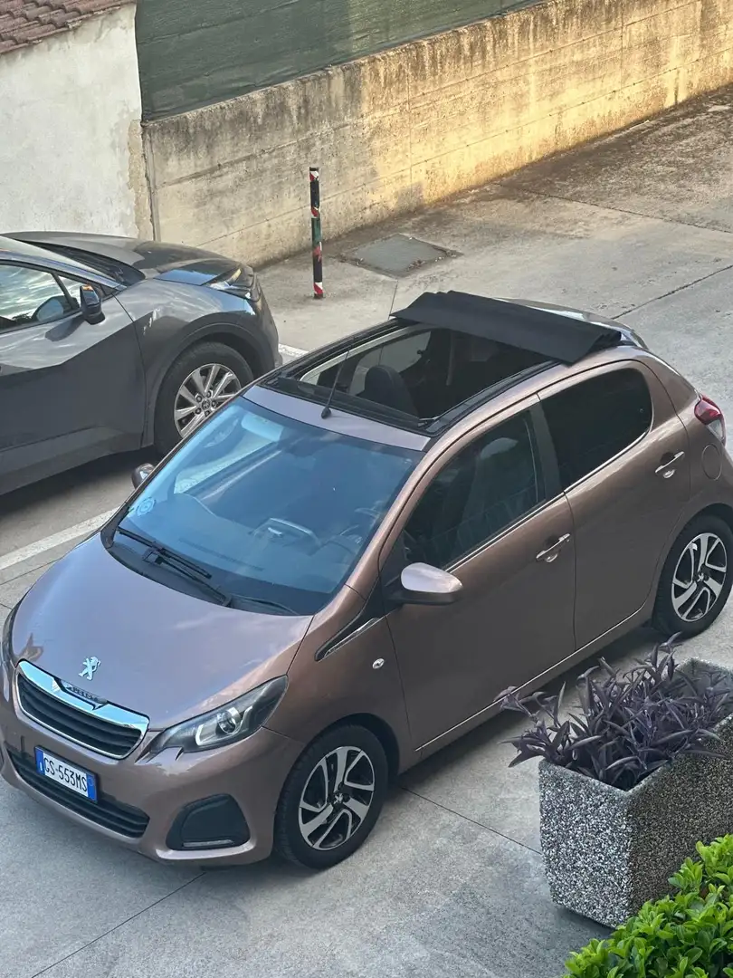 Peugeot 108 - 1