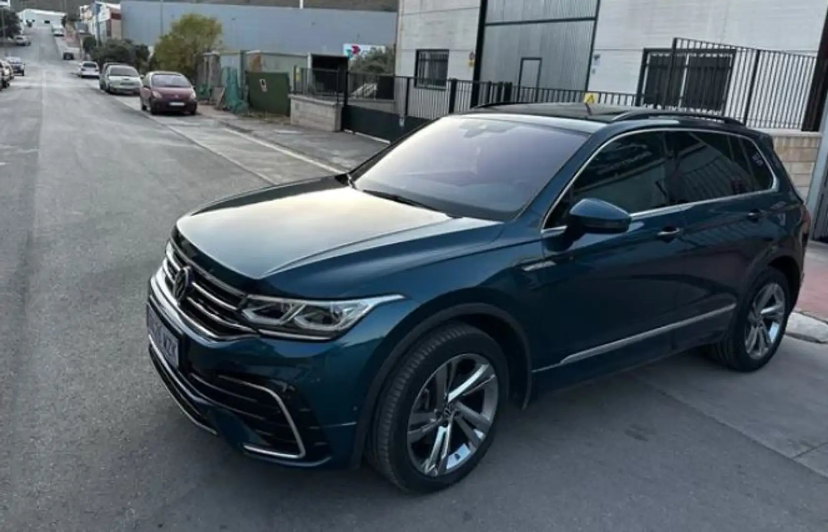 Volkswagen Tiguan Allspace 2.0TDI R-Line 4Motion DSG 147kW - 1