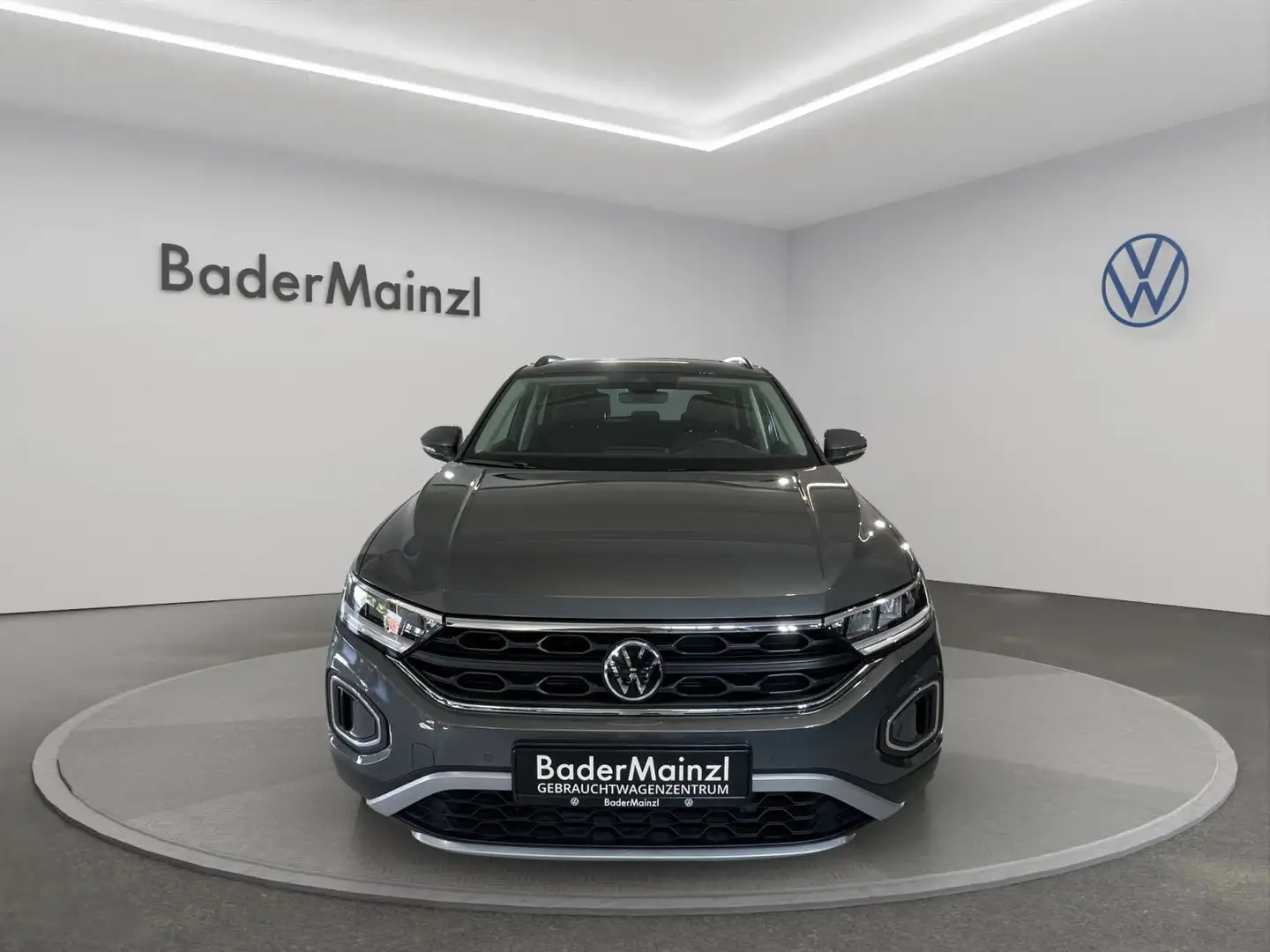 Volkswagen T-Roc Life 1.5 l TSI OPF 110 kW (150 PS) 7-Gang- Grau - 2