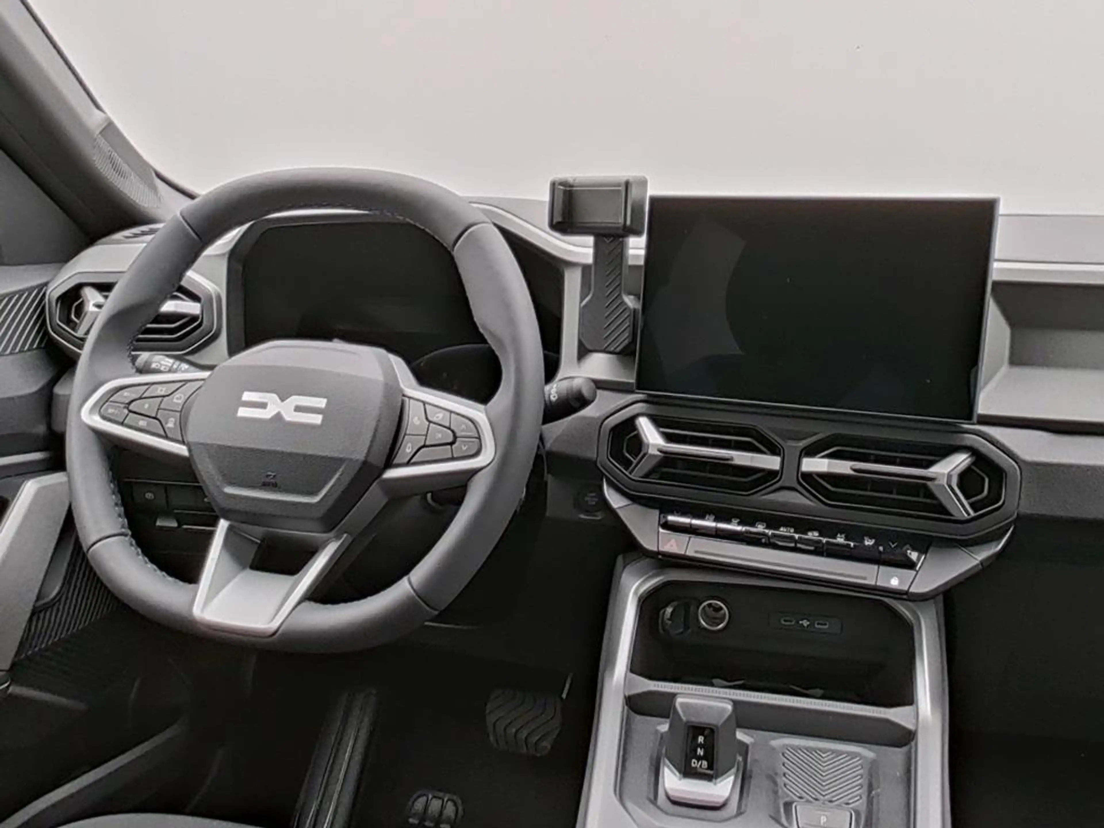 Dacia Bigster Journey Hybrid 155 — photo 11