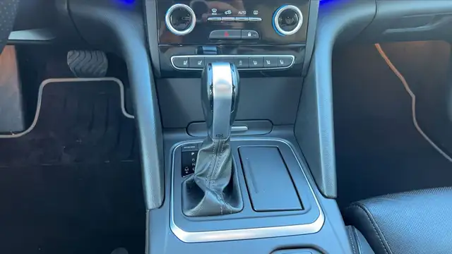 Renault Talisman view 13