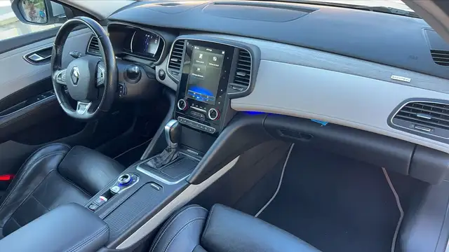 Renault Talisman view 10