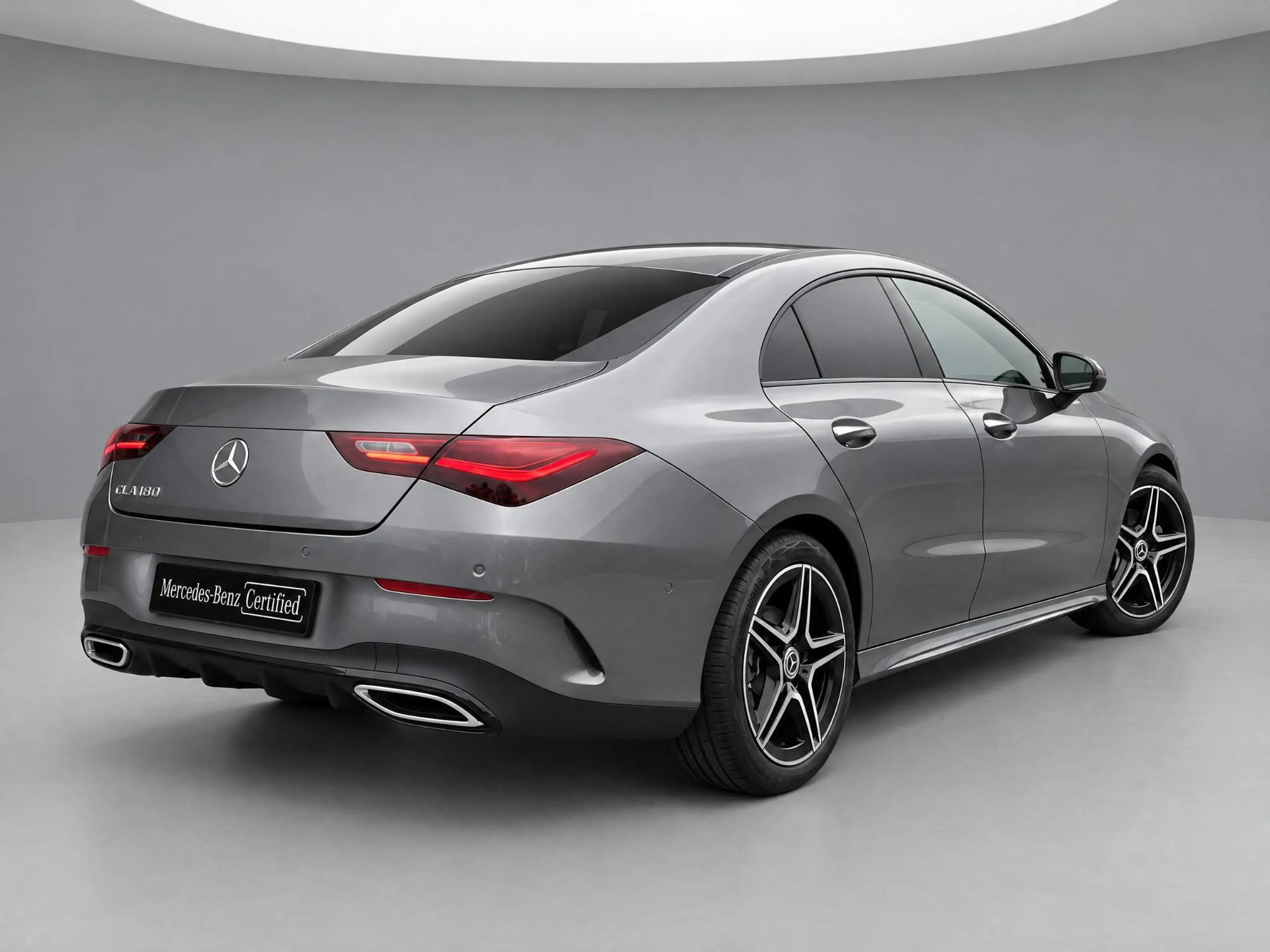 Mercedes-Benz CLA 180 Star Edition AMG | Night Pakket | Panoramadak | DI — photo 2