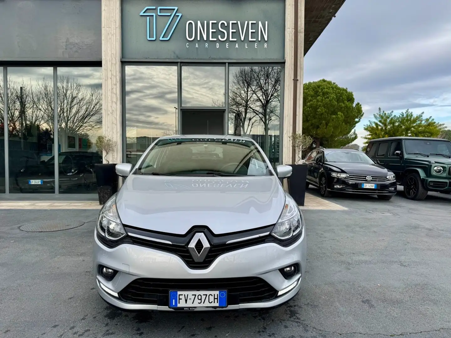 Renault Clio Clio 1.5 dci energy Life 75cv my18 NEOPATEN Argento - 2