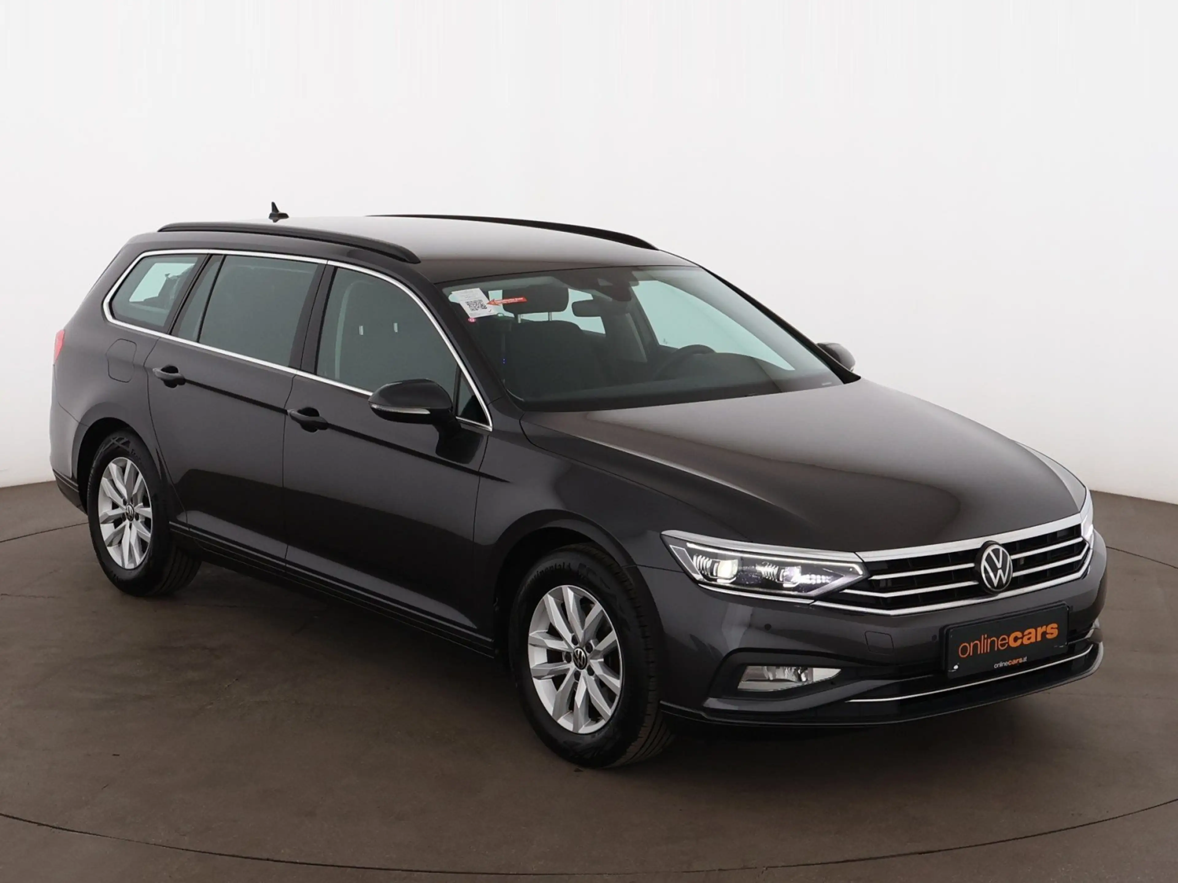 Volkswagen Passat Variant 2.0 TDI Business Aut MATRIX RADAR — photo 5
