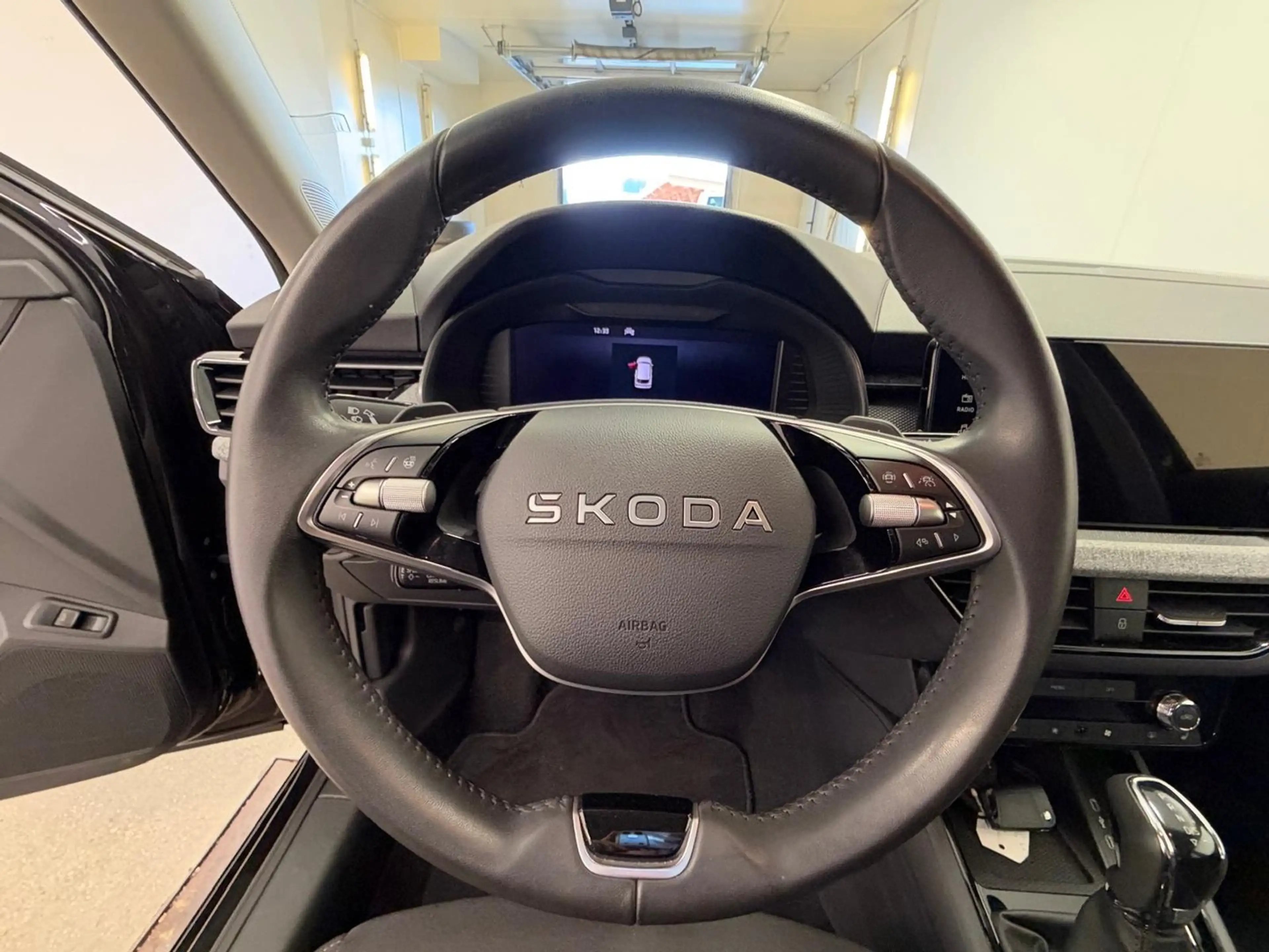 Skoda Kamiq Selection TSI DSG — photo 7