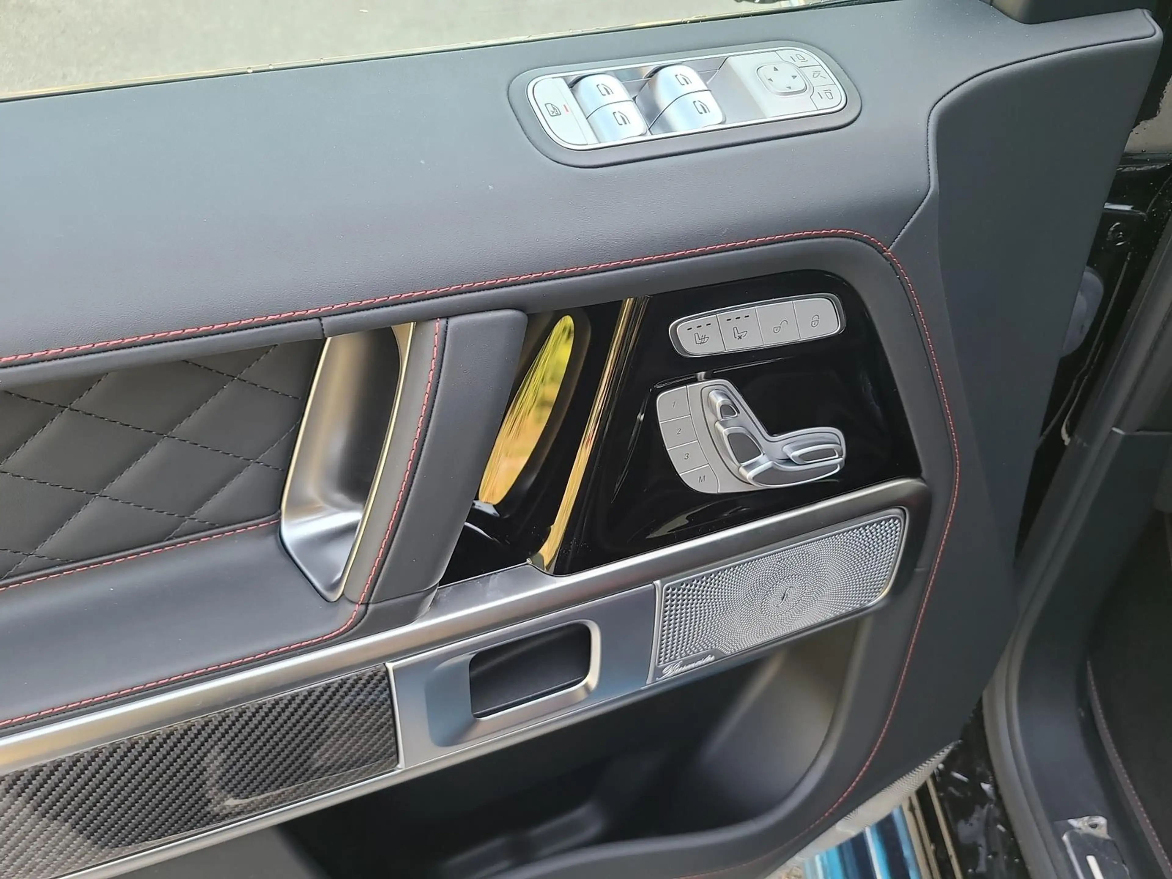 Mercedes-Benz G 63 AMG CARBON Superior ARC Wärme-Komfort AHK — photo 13